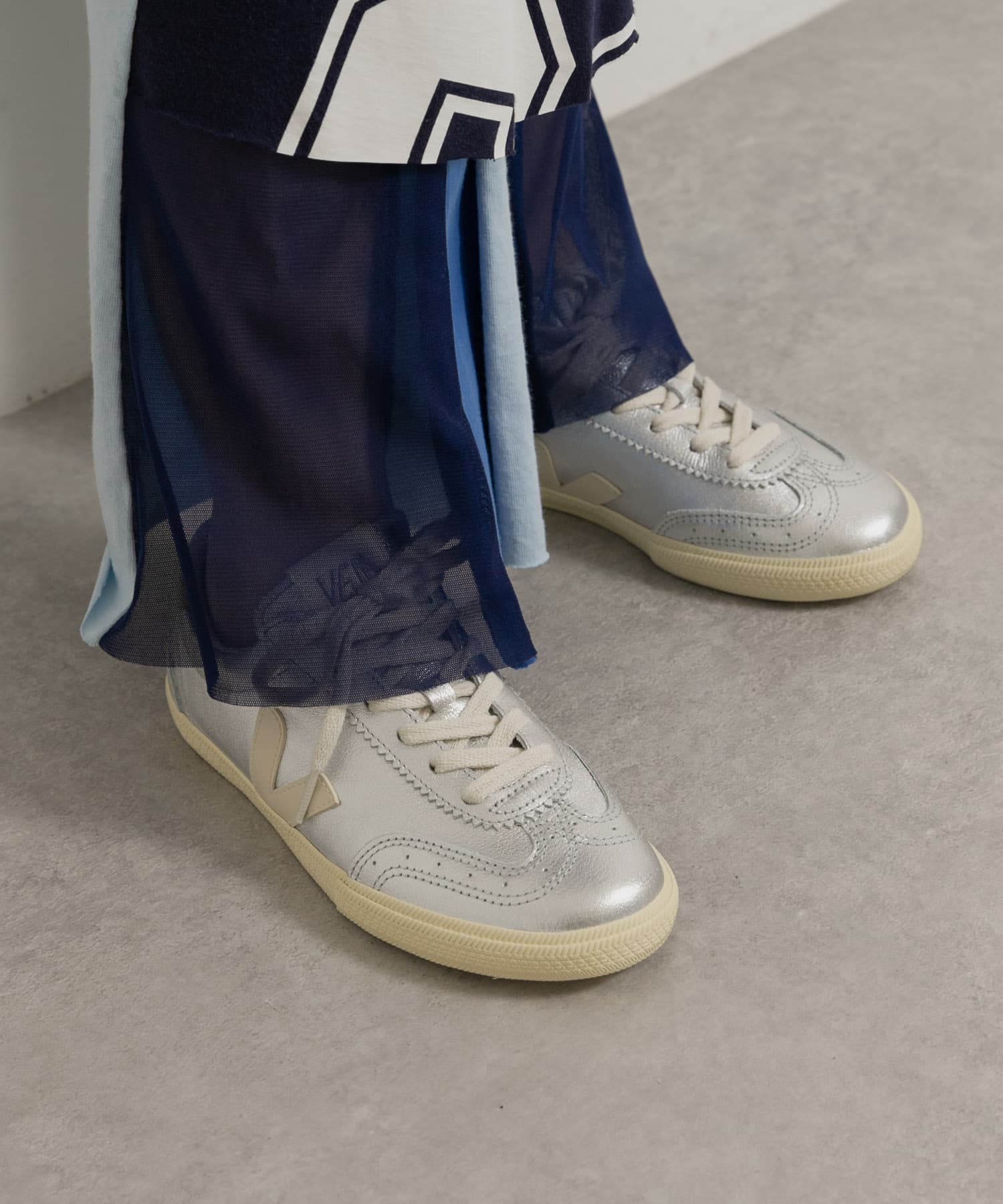 veja　VOLLEY-SILVER PIERRE-W SILVER 37