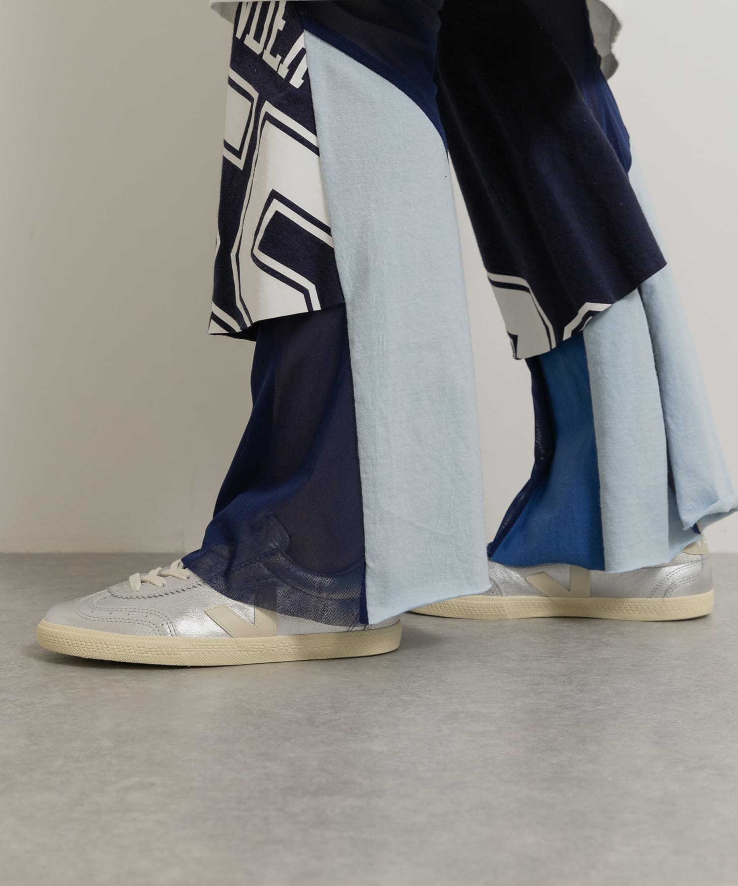 veja　VOLLEY-SILVER PIERRE-W SILVER 37