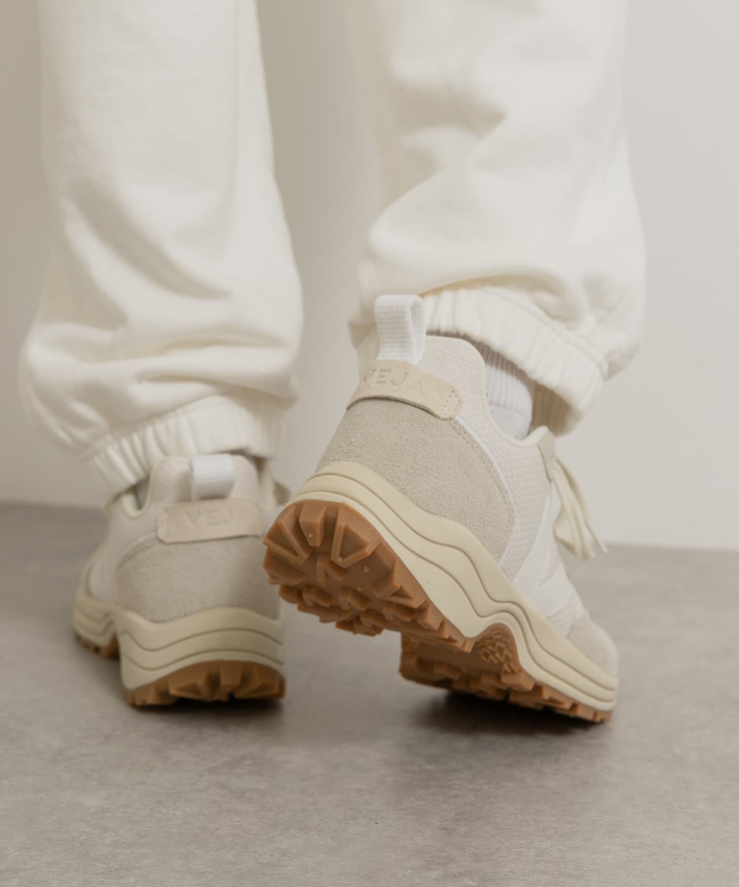 veja　VENTURI II-GRAVEL WHITE GREY 37