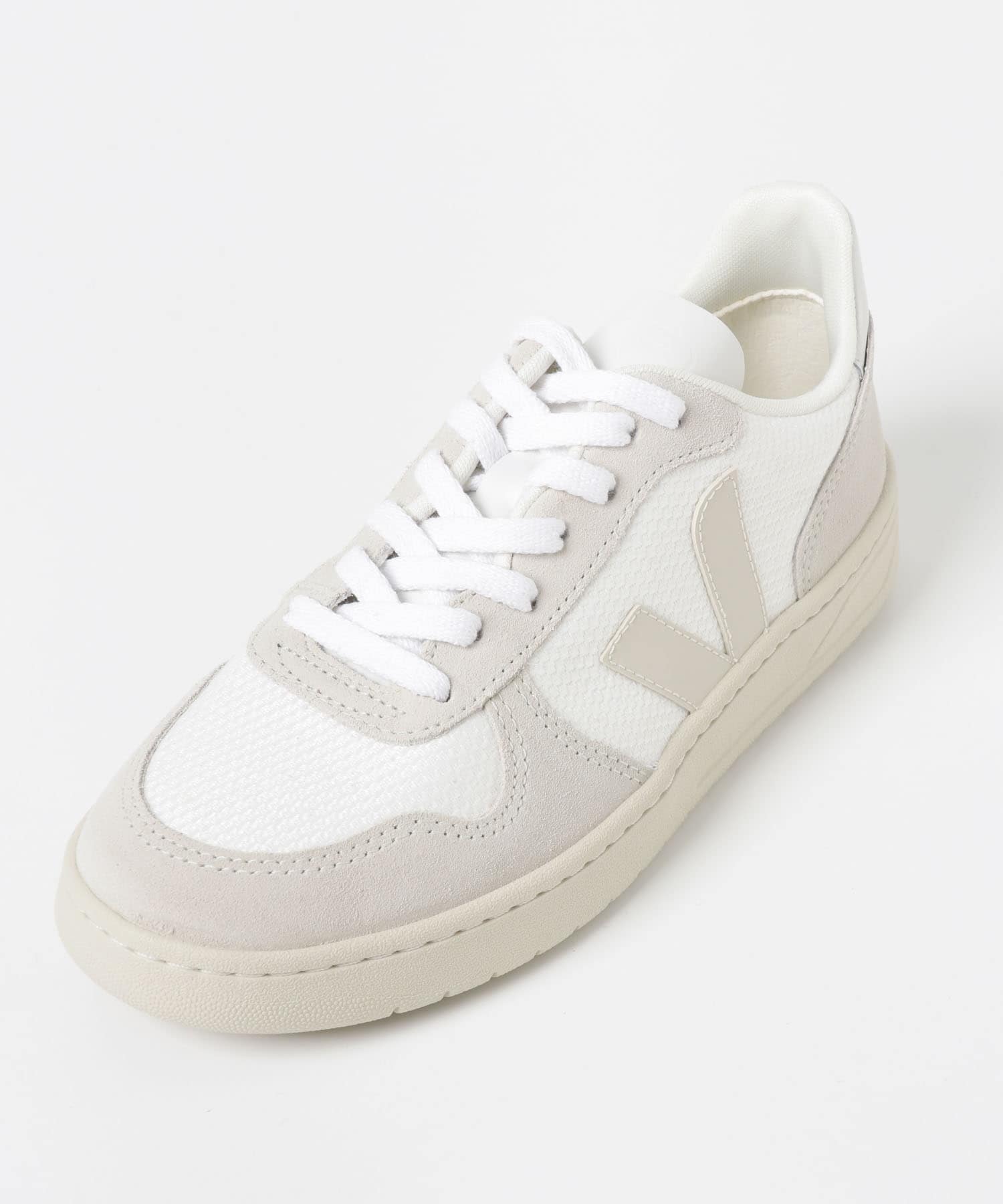 veja　V10 MESH-23 NATURAL 36