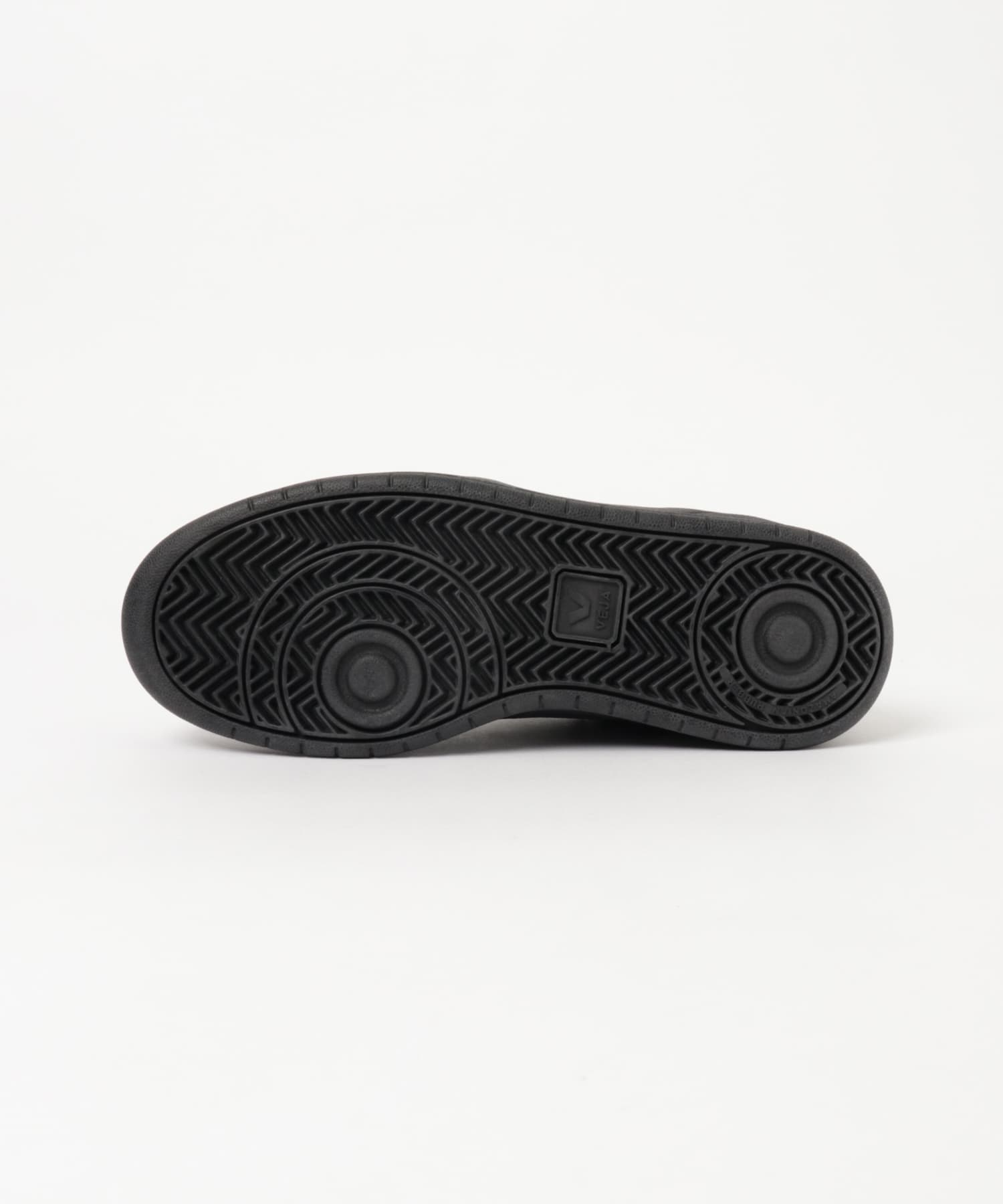 veja　V-10 BLACK SOLE BLACK 37