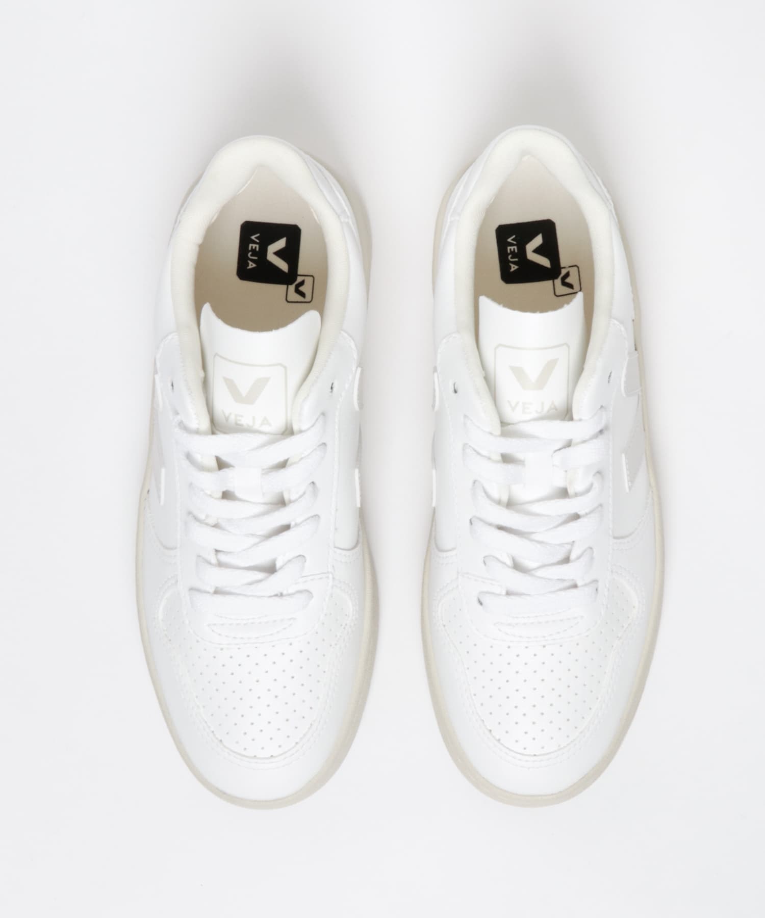 veja　V-10 FULL WHITE WHITE 37