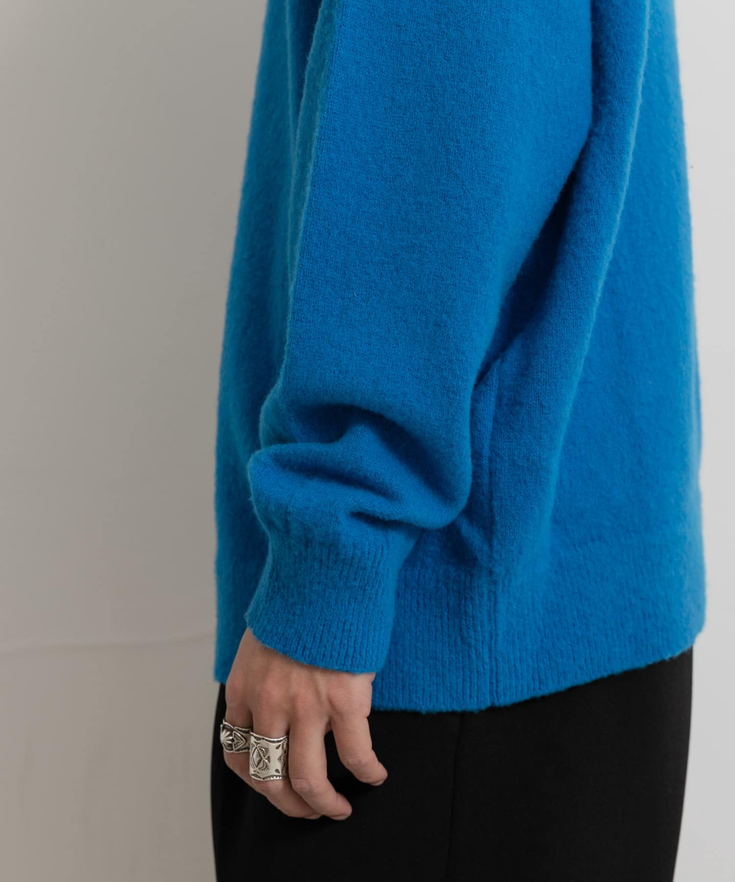 62BLUE