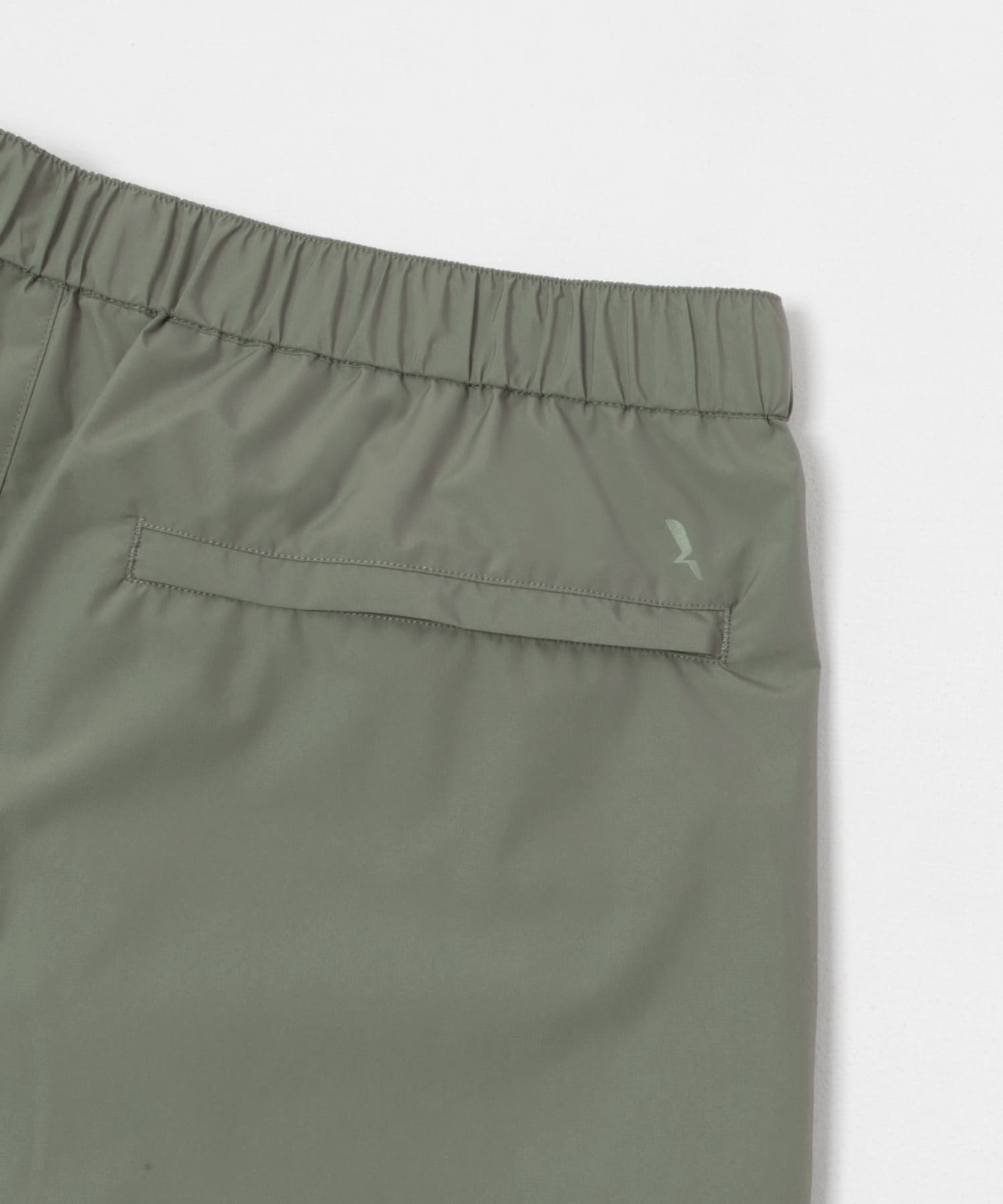 AIGLE　撥水ストラップショートパンツ ALOE S