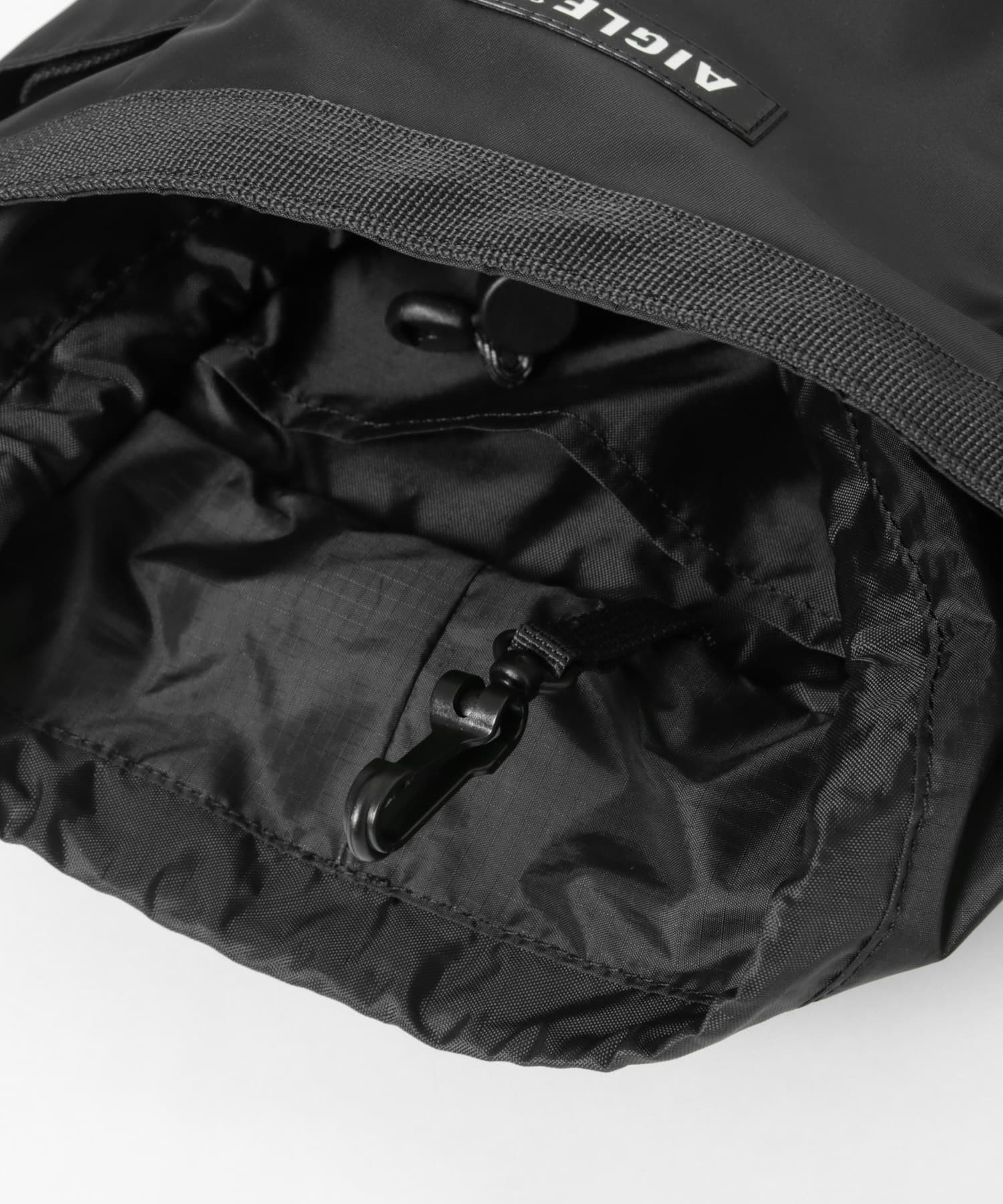 AIGLE　ネイバーフッド ショルダーバッグ NOIR one