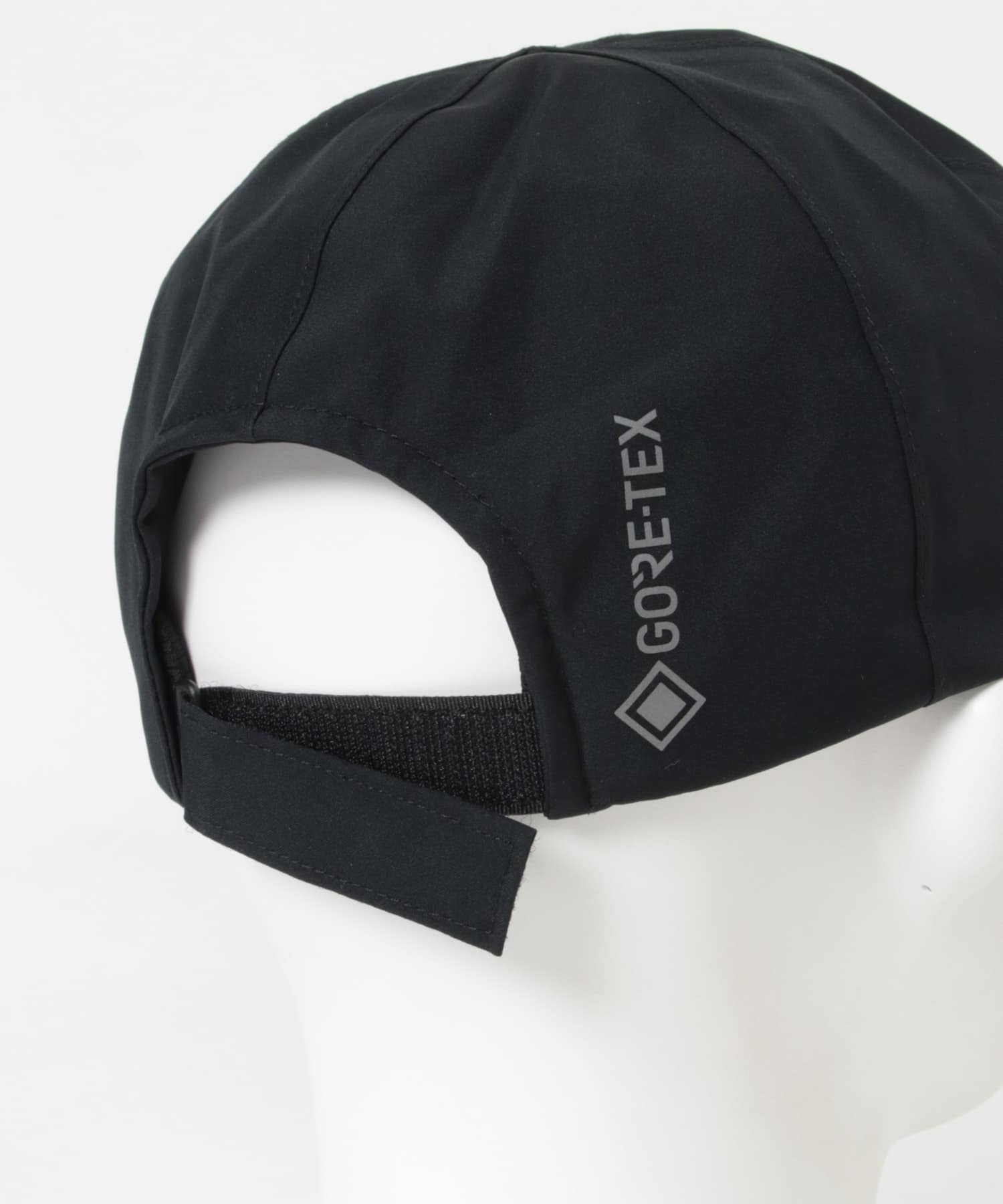 AIGLE　ゴアテックス キャップ NOIR one