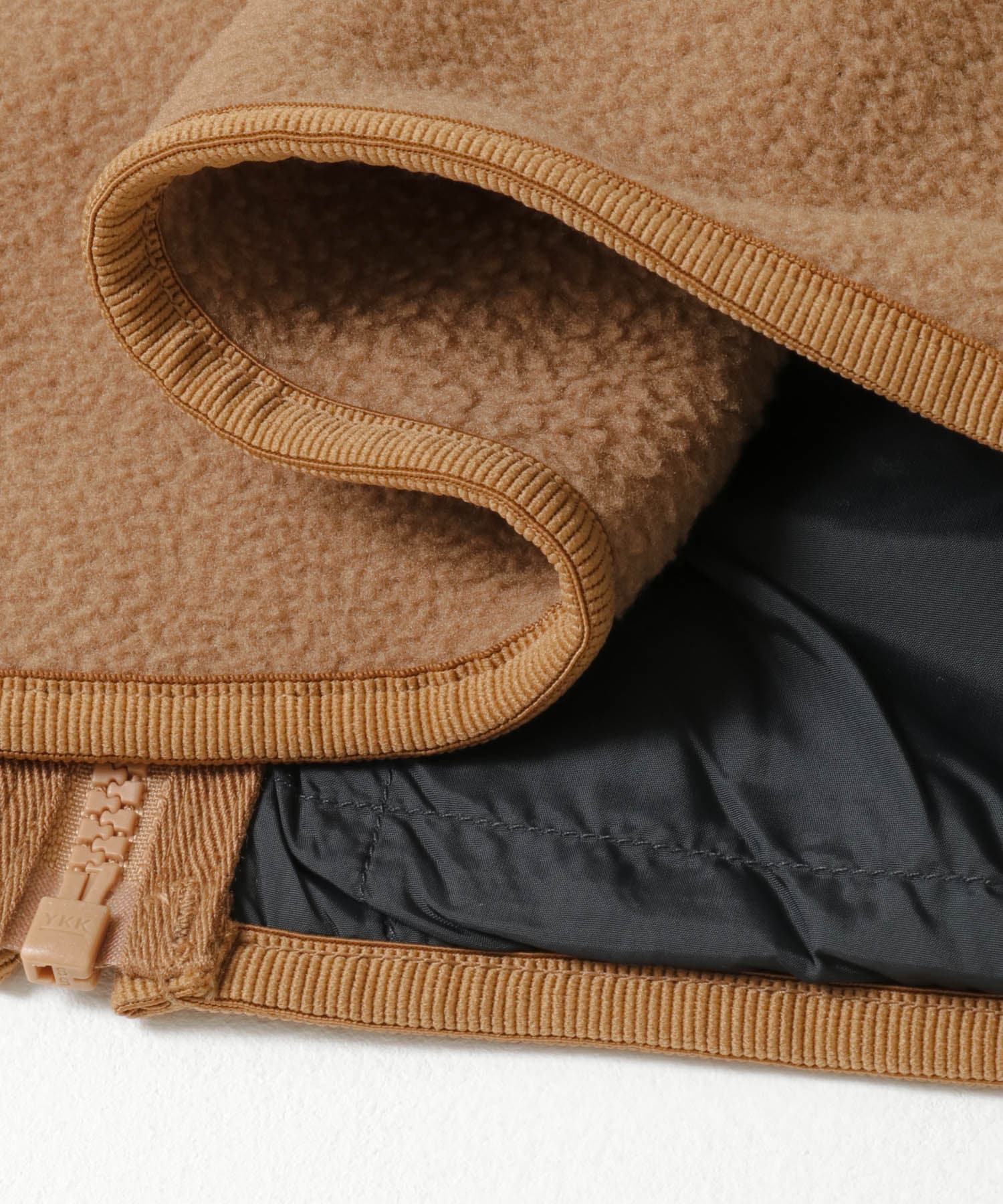 AIGLE　ジップアップ シェルパフリース T-KIT KRAFT M