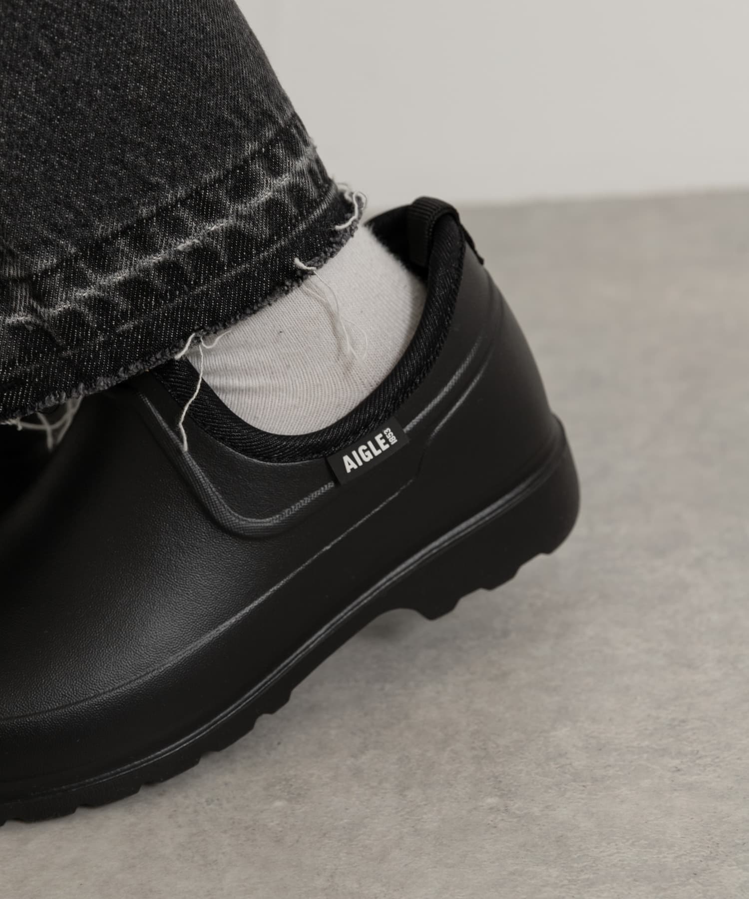 NOIR
