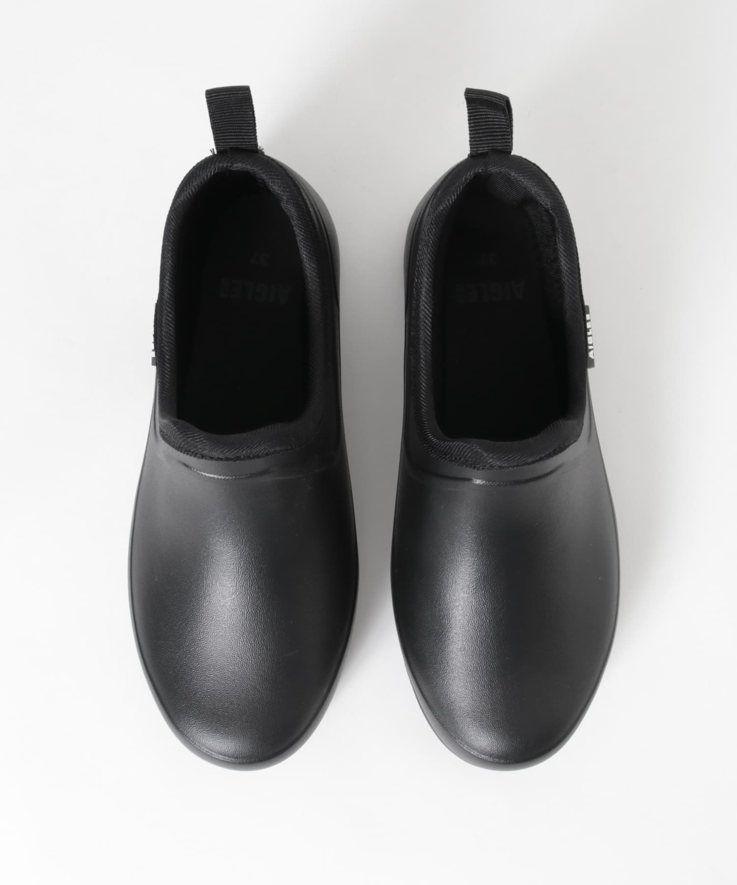 NOIR