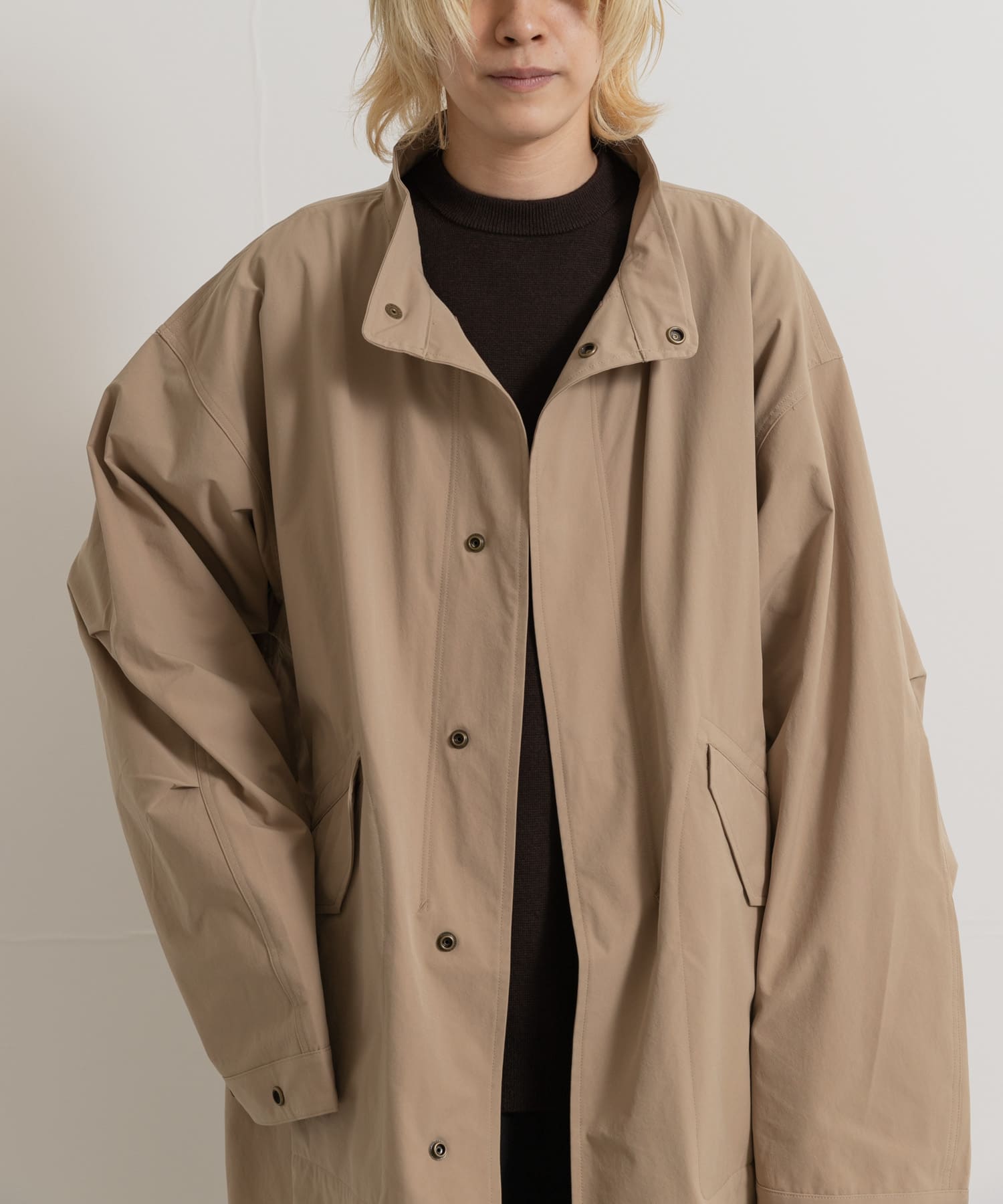 beige
