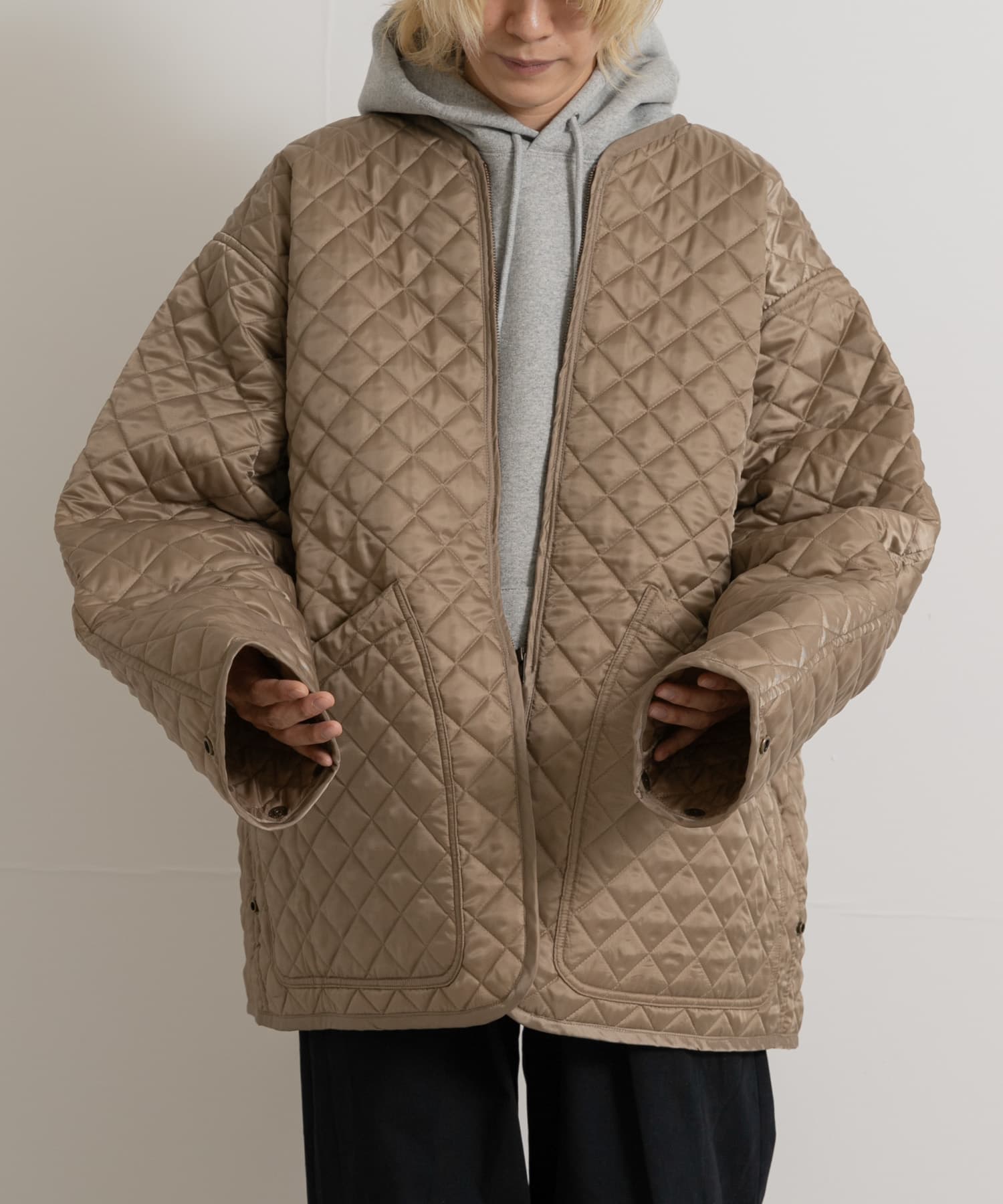 beige
