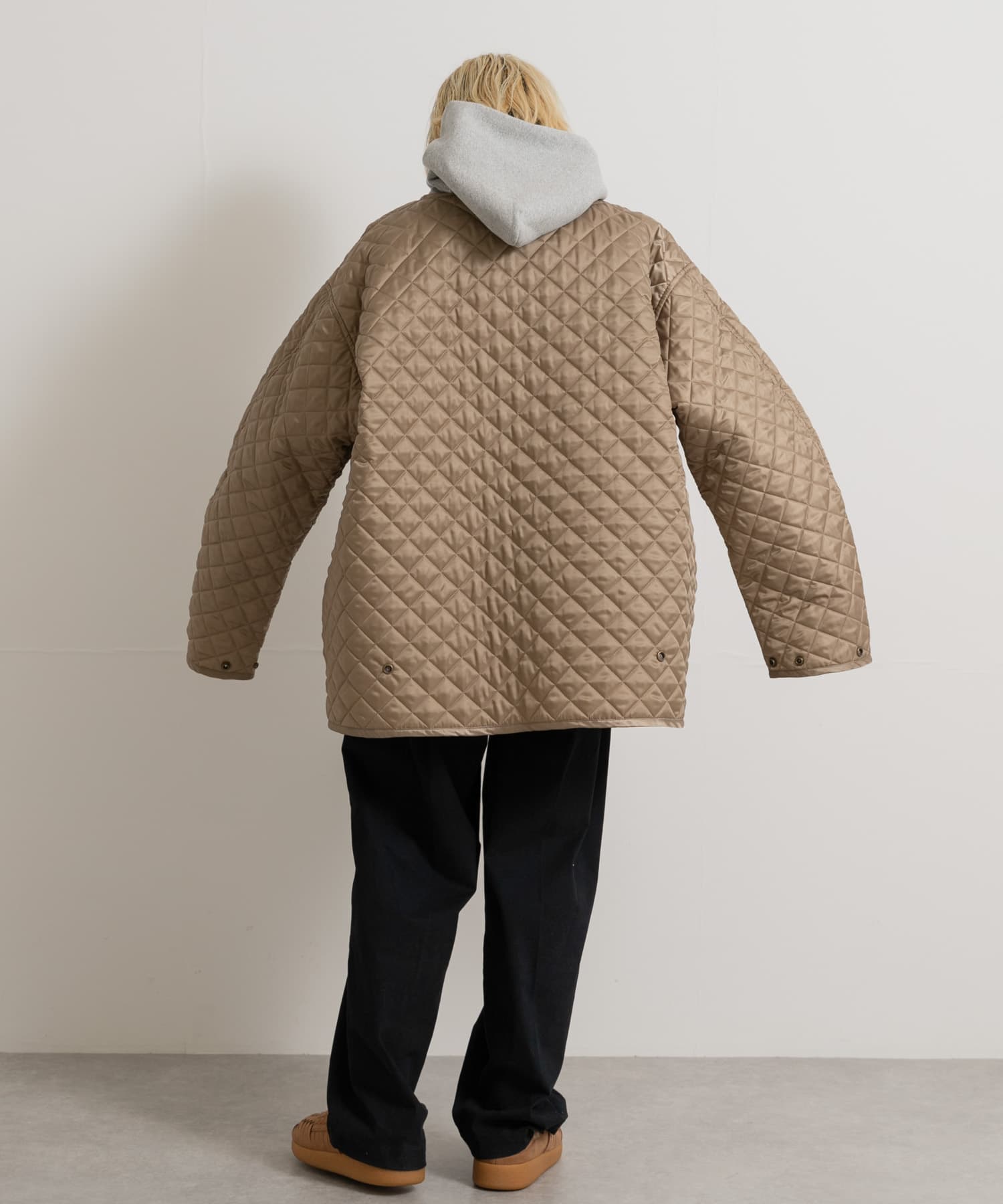 身長：172cm サイズ：one