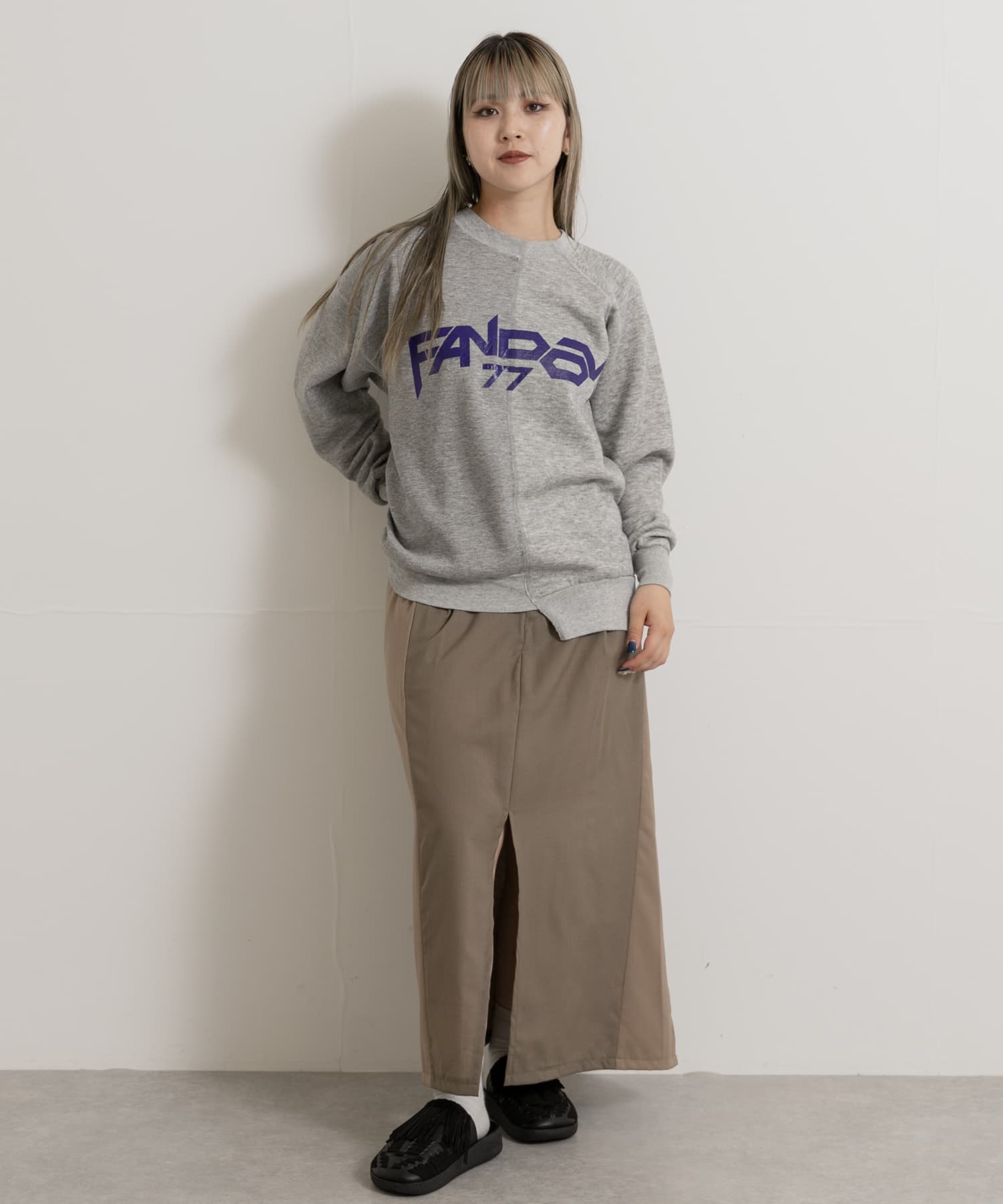 身長：156cm サイズ：28