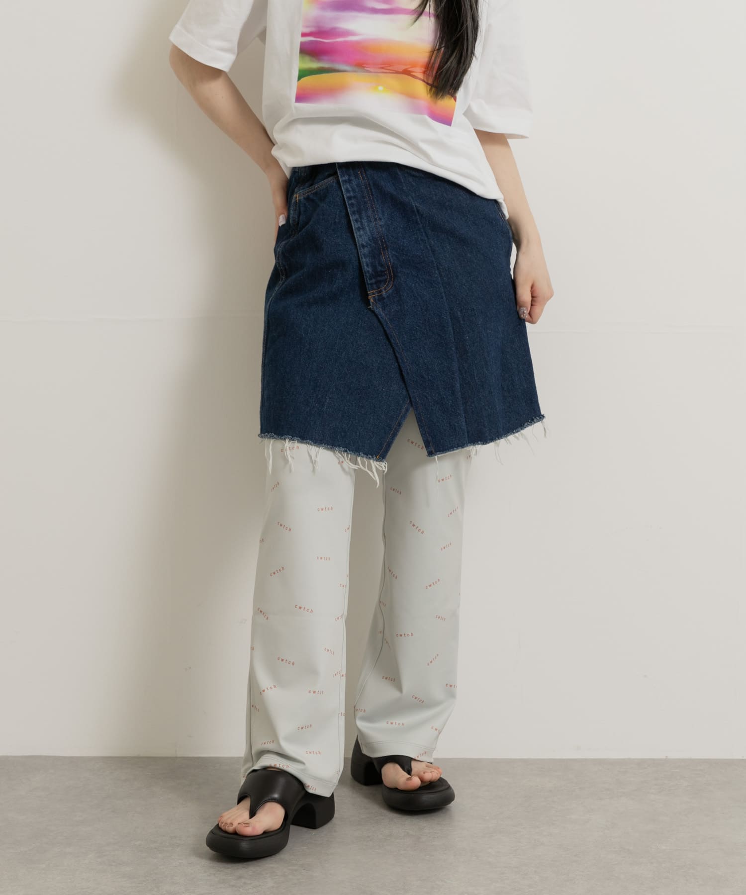身長：156cm サイズ：26