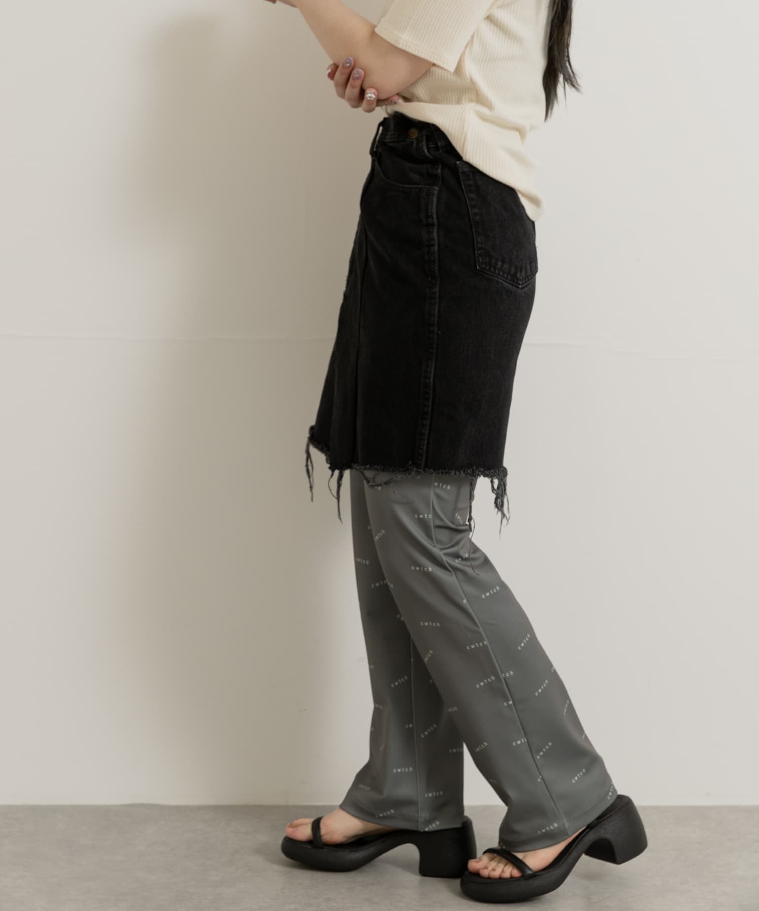 身長：156cm サイズ：26