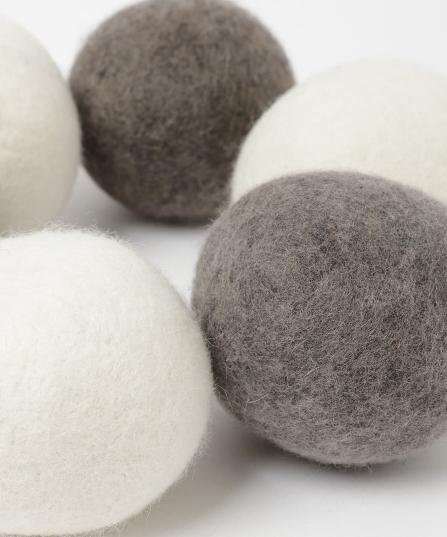 mana. ORGANIC LIVING　ウール洗濯ボール6個セット asort -