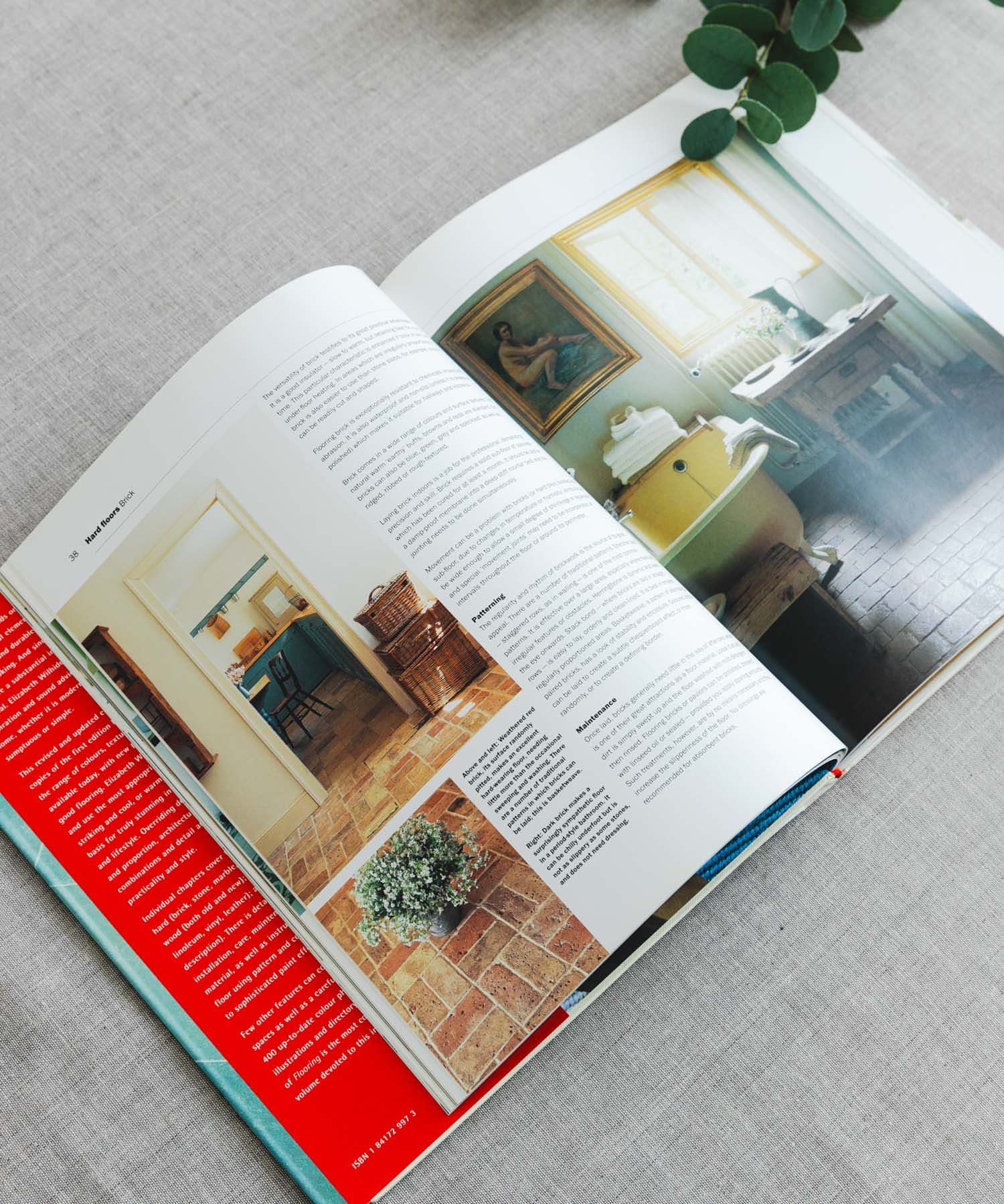 ソノタザッカ　Flooring : Elizabeth Wilhide - -