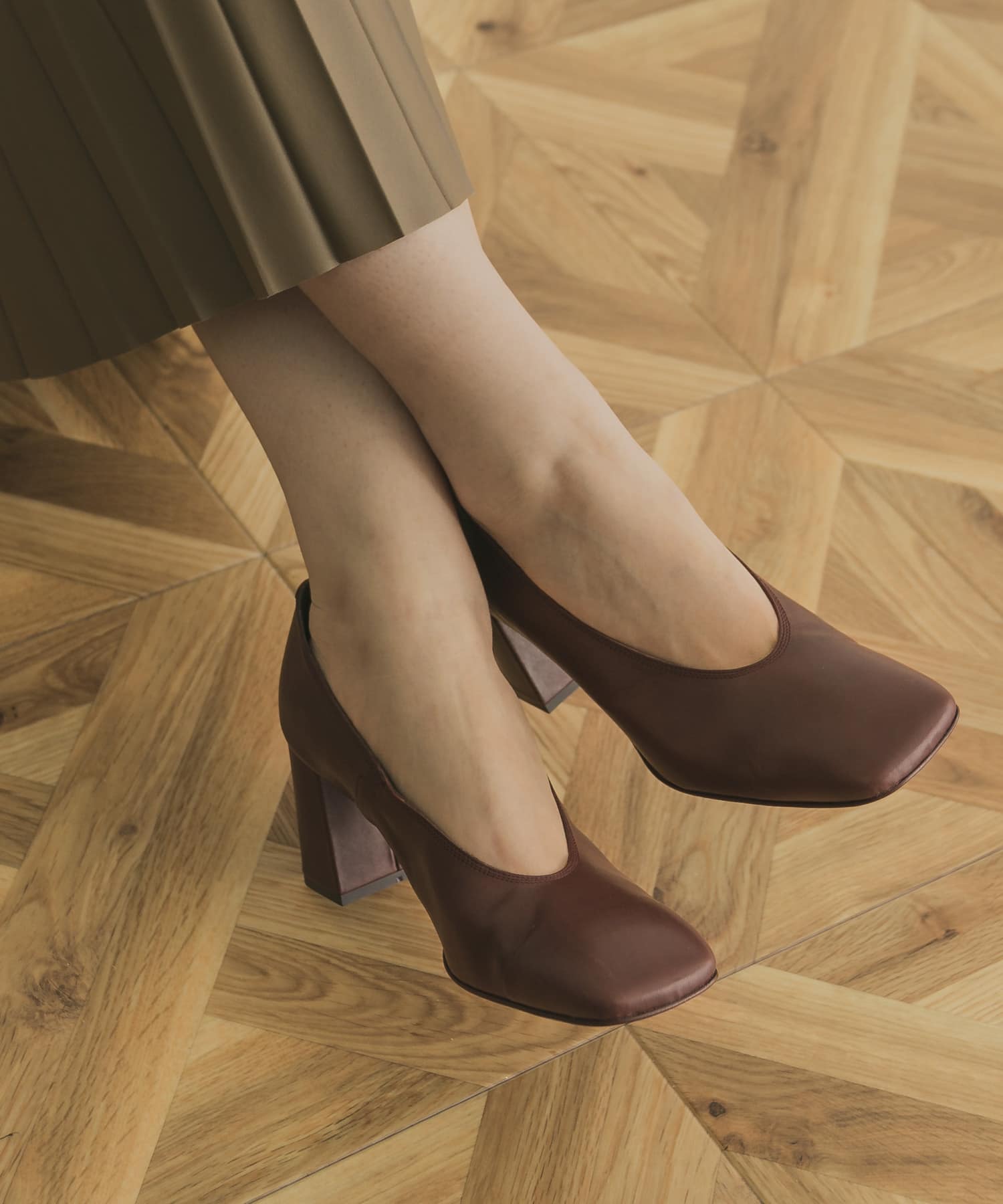 MAISON EUREKA SQUARETOERETROPUMP VER2(37 DARKAMBER): シューズ