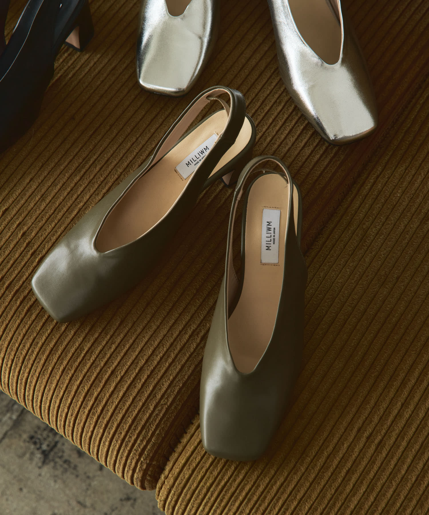 『別注』『MADE IN JAPAN』 MILLIWM×URBAN RESEARCH　ヒールパンプス