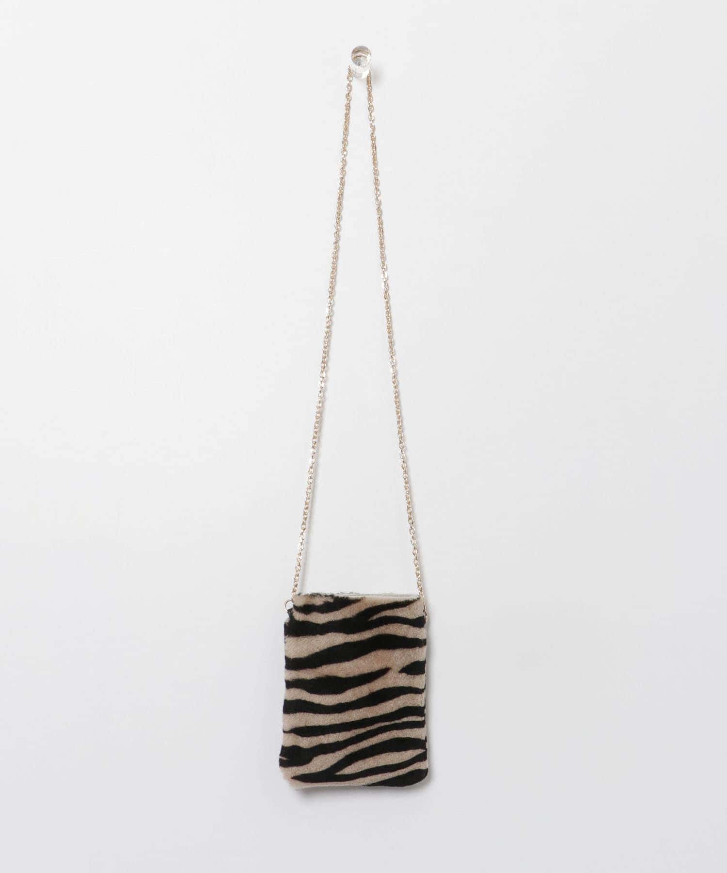 CARUS　AURA FUR BAG
