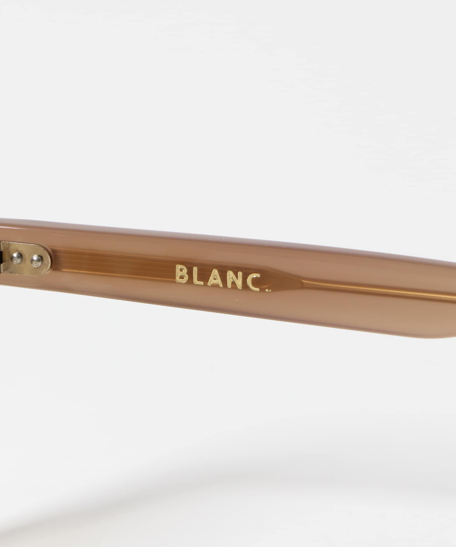 BLANC　B0033 ALMOND BG -