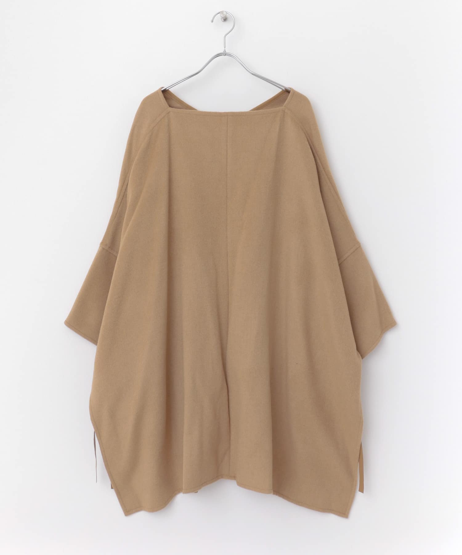 bolsista　PONCHO CAMEL FREE