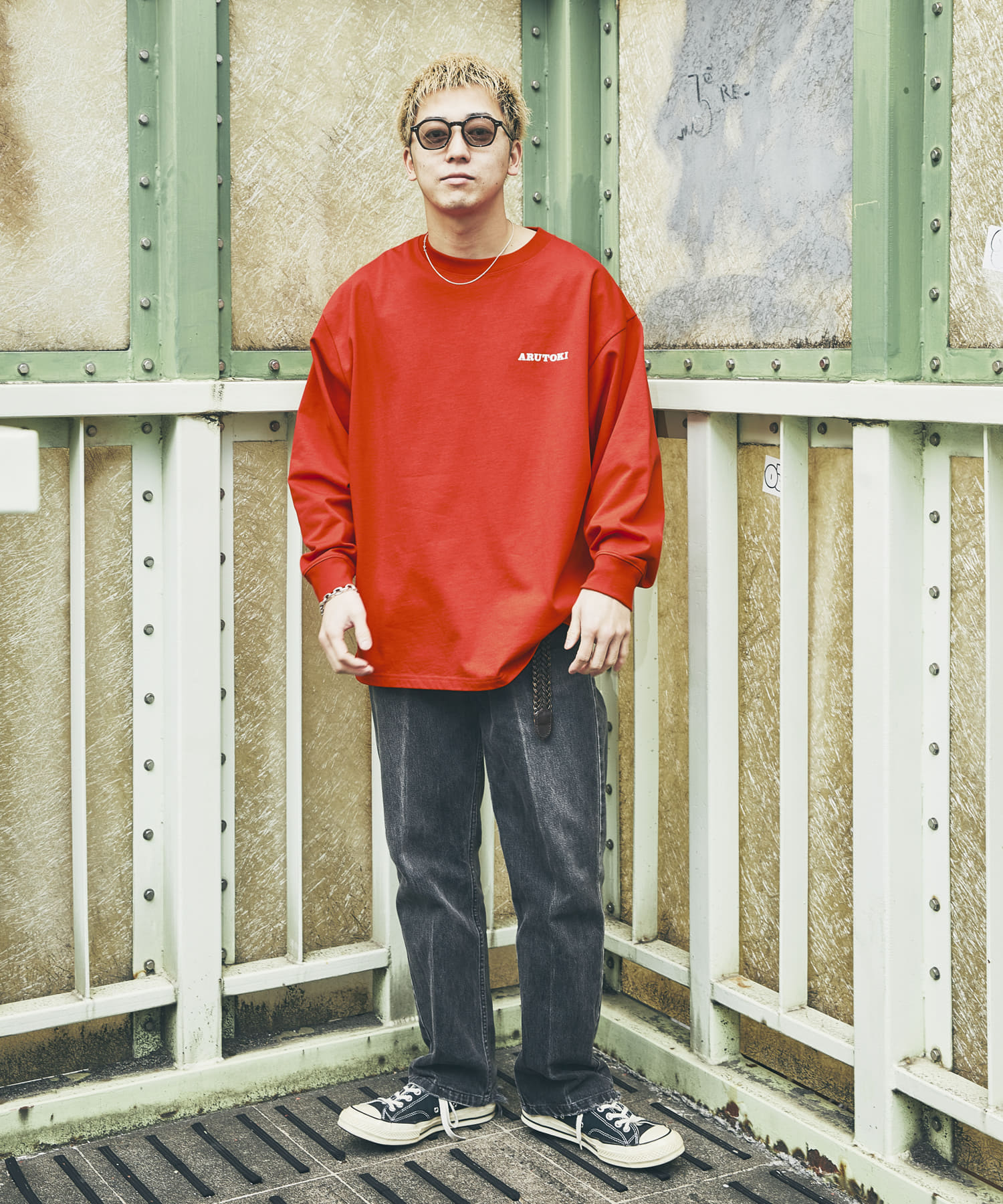 551蓬莱×UR　LONG-SLEEVE T-SHIRTS RED S