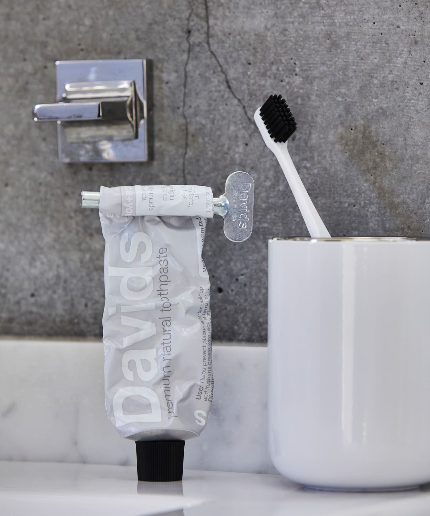 Davids　toothpaste charcoal - -
