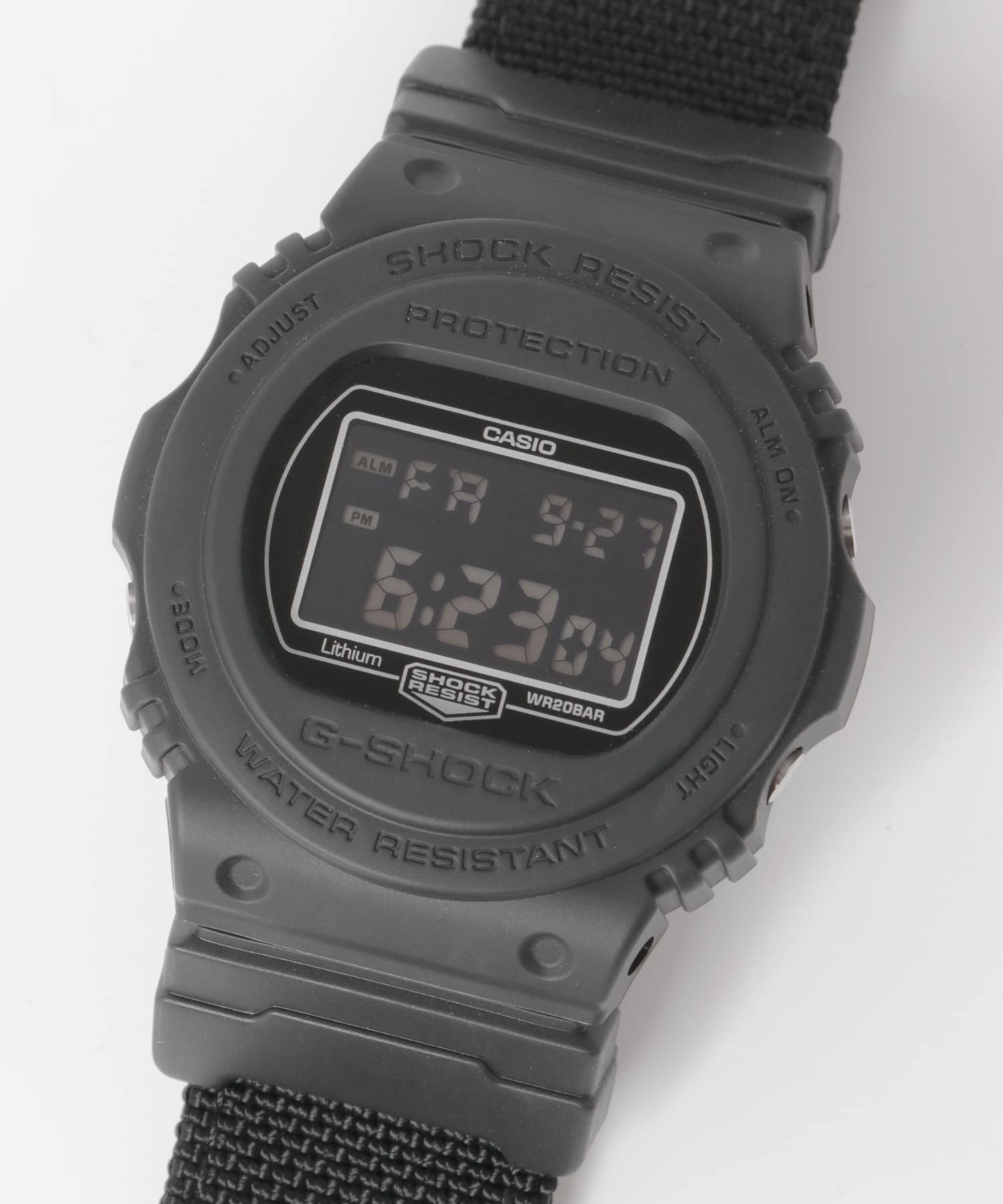 CASIO×URBAN RESEARCH G-SHOCK 別注DW5750E(- BLACK): ファッション