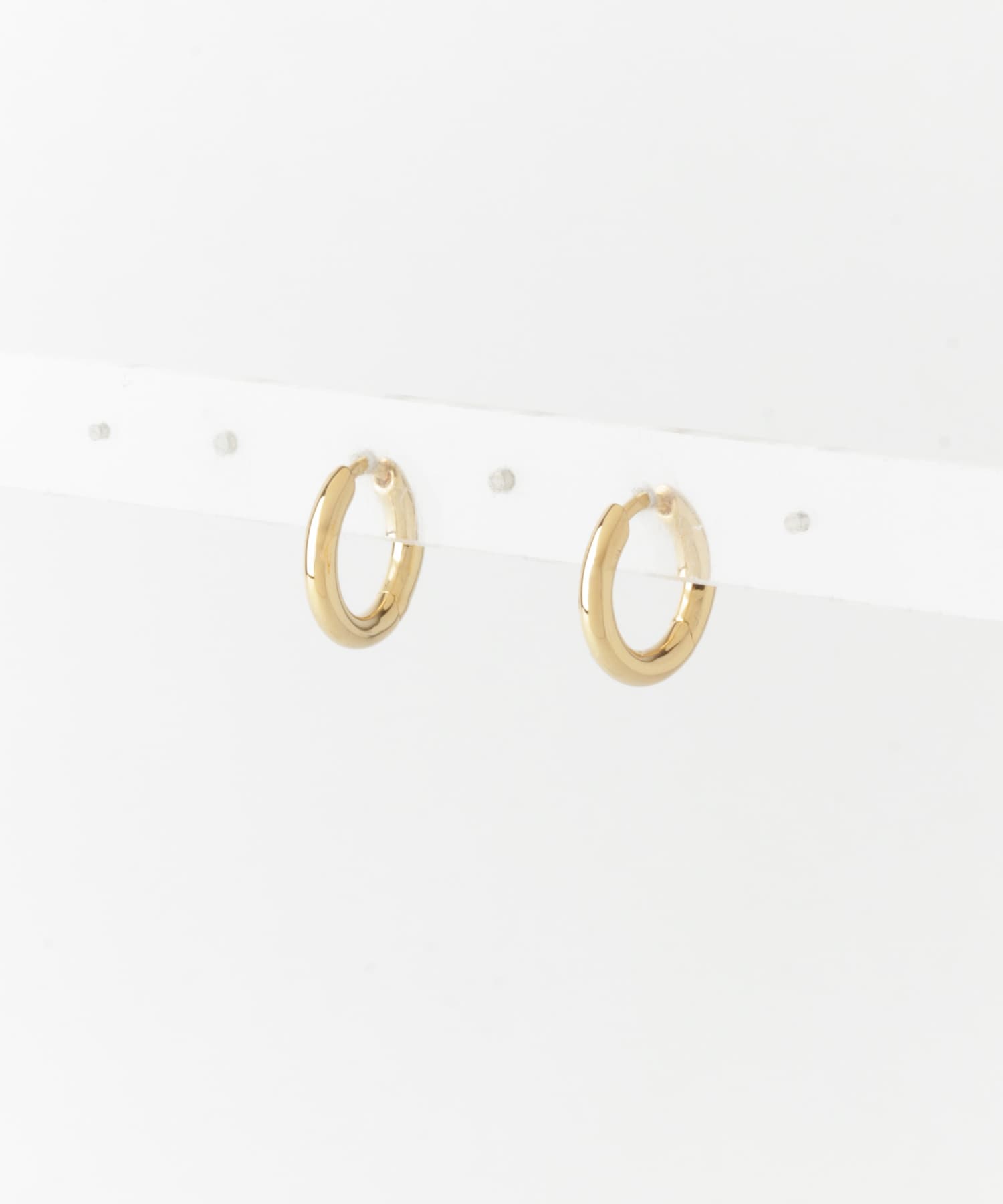 TOM WOOD Classic Hoop Small Gold(- Gold): アクセサリー｜URBAN
