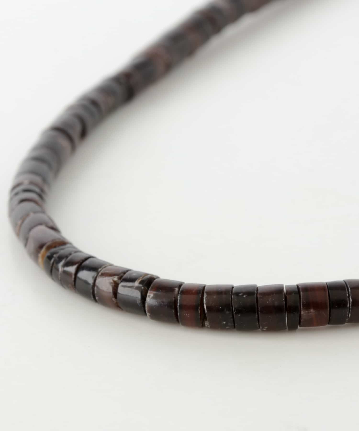 FOLK/N　Brown shell necklace BROWN -