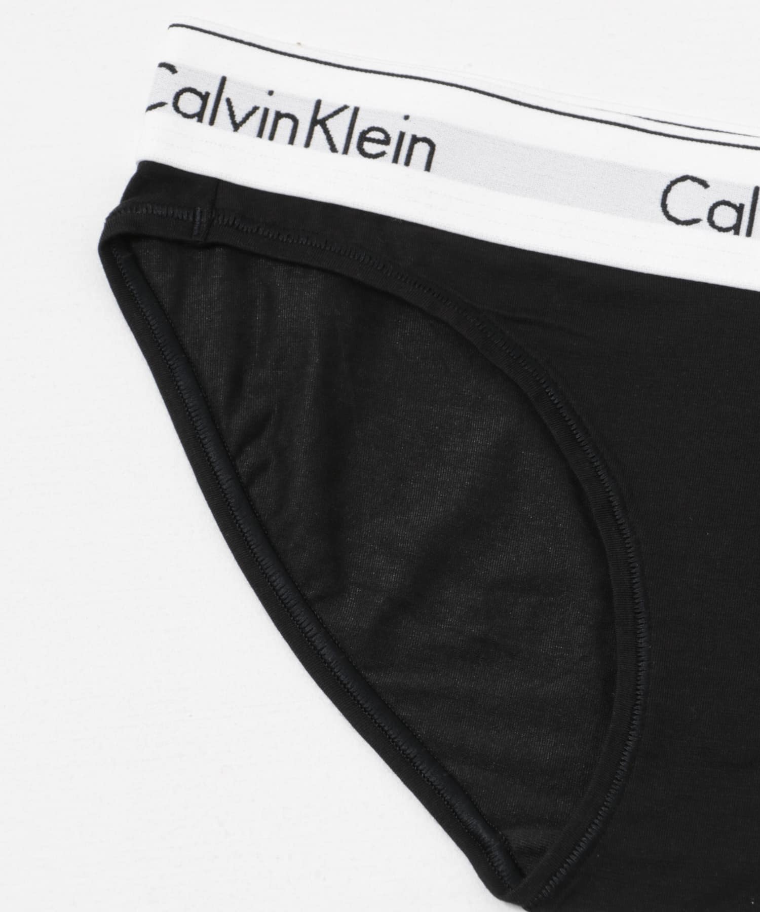 Calvin Klein　BIKINI 001 black XS