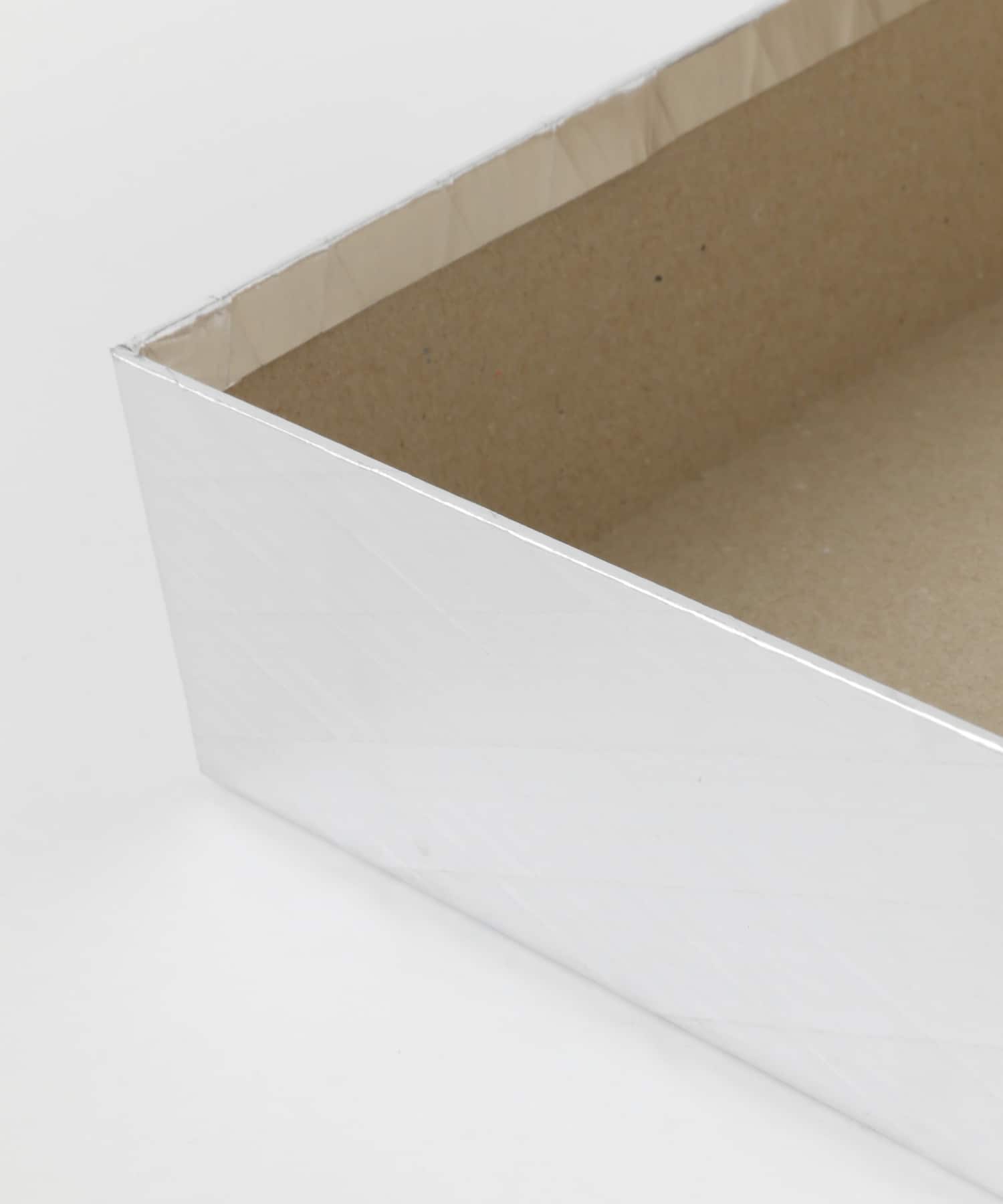 岩嵜紙器　Baggage Box alm A4