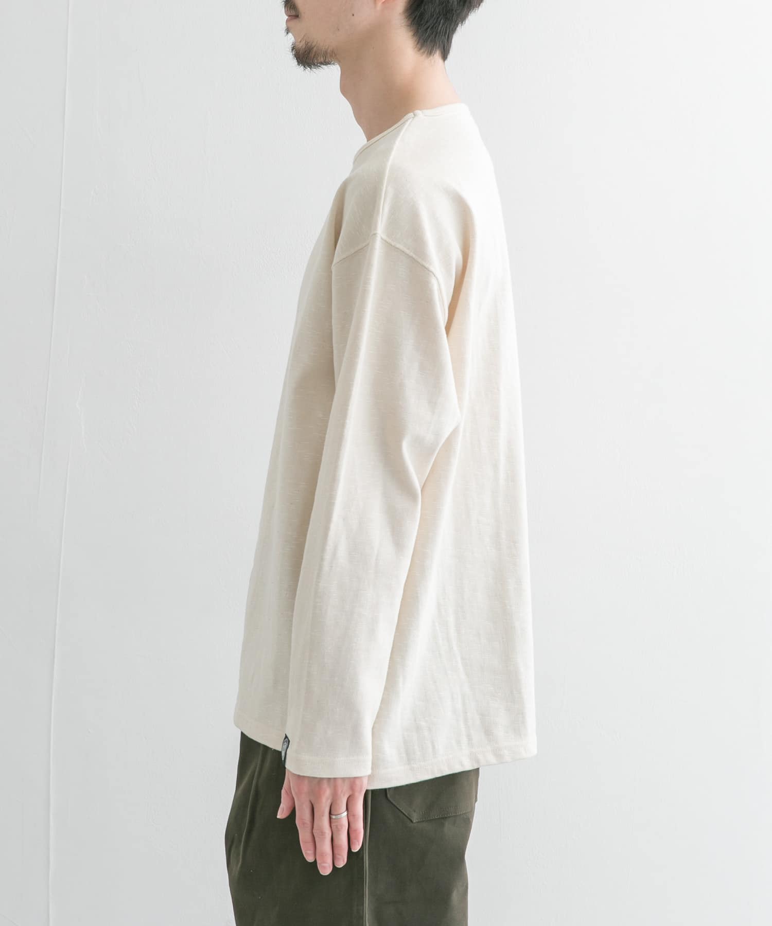 牡蠣 WHITE