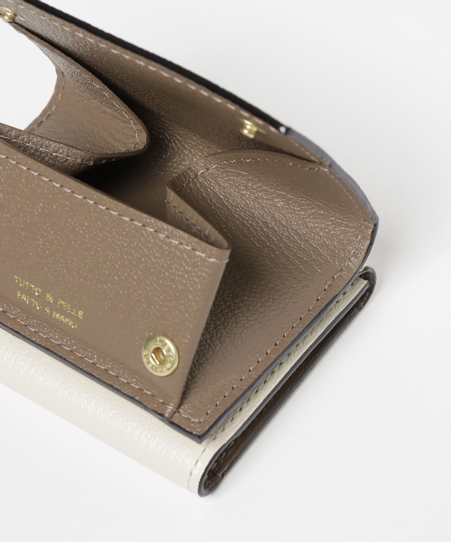 新品 ラルコバレーノ 三つ折りミニウォレット ブラック グレー 三つ折りミニ財布 390 | L'arcobaleno/ラルコバレーノ | 三越