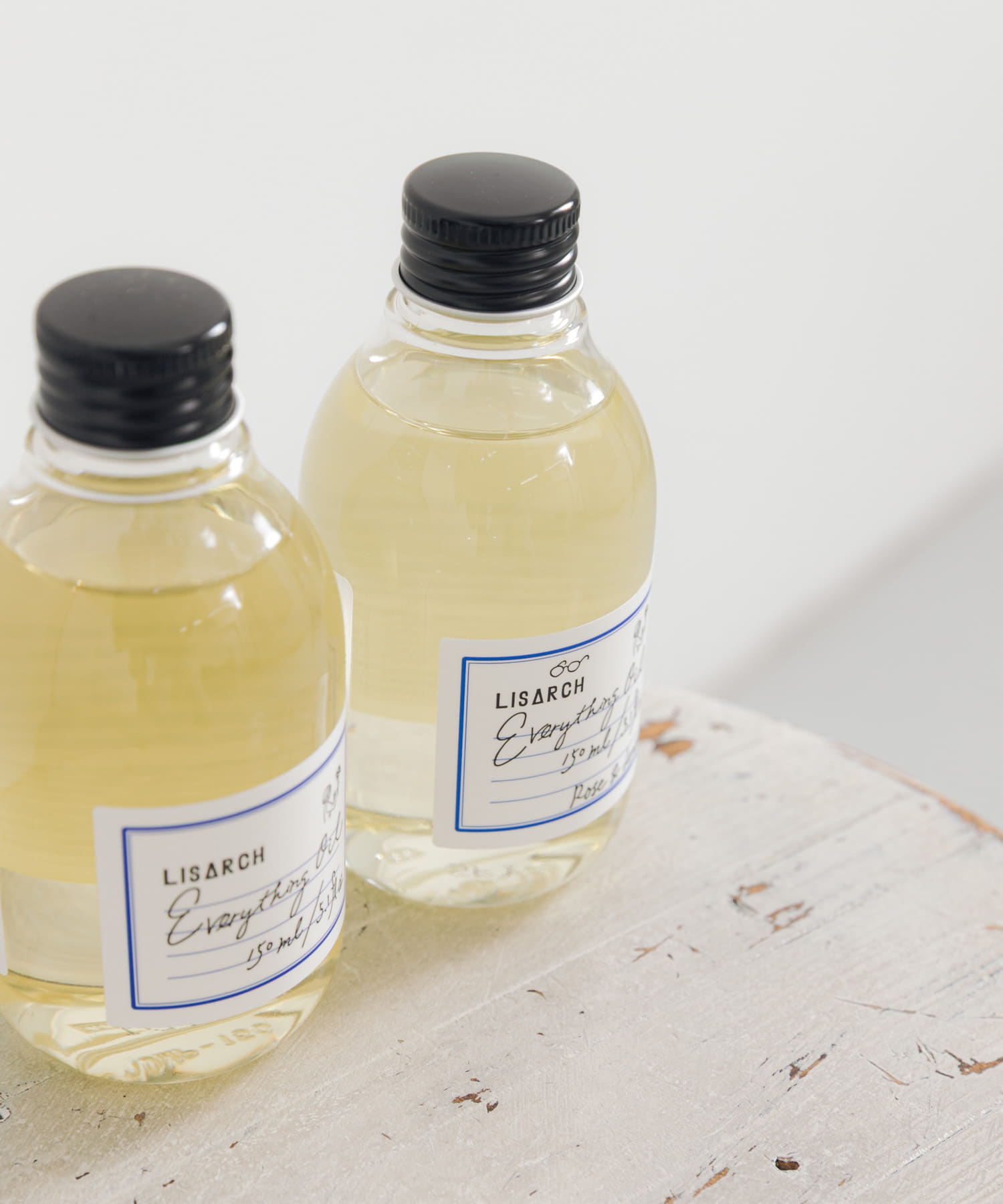 WEB限定』LISARCH リサーチエブリシングオイル(- rose&lemon): コスメ