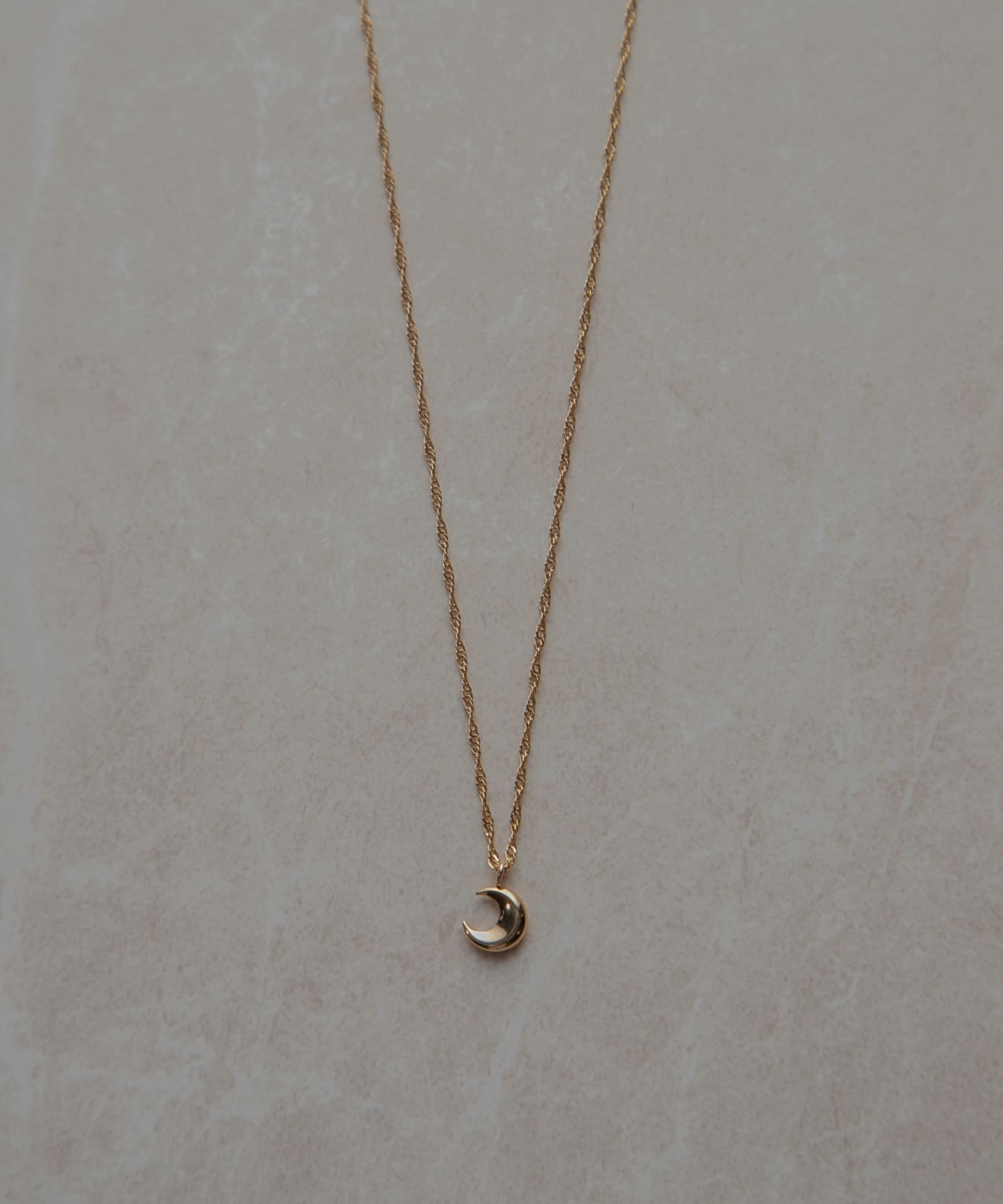 ff by decor urban research　ムーンネックレス GOLD -