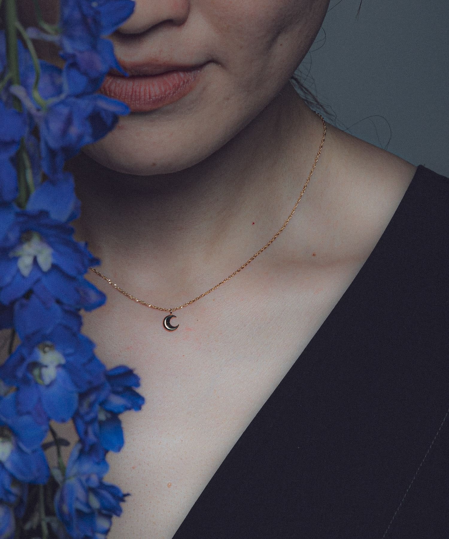 ff by decor urban research　ムーンネックレス GOLD -