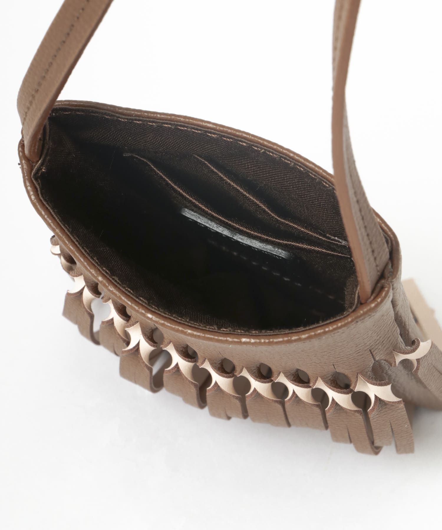 NOMADIS　DANCE Petit CARAMEL -