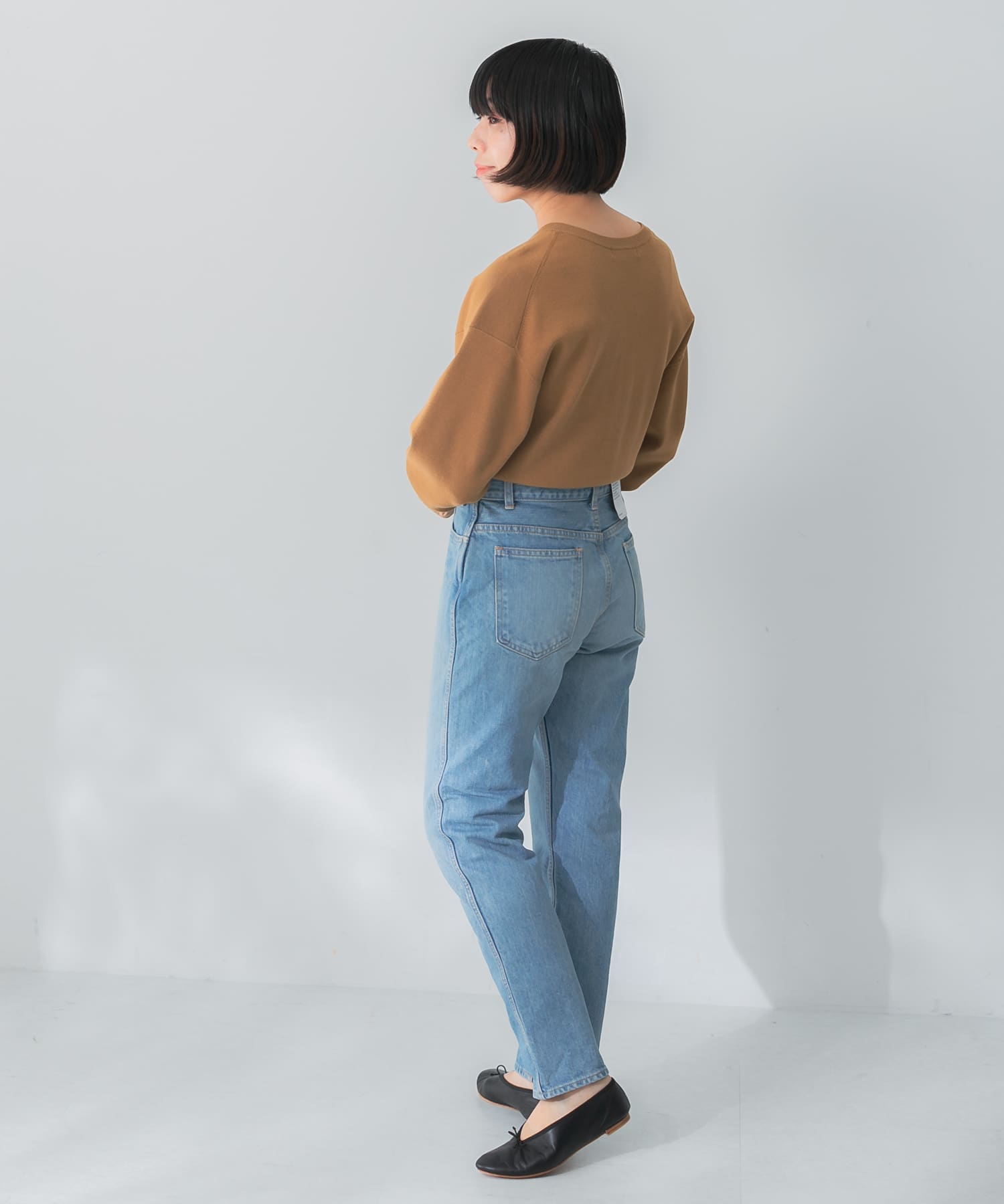 ライトブルー
