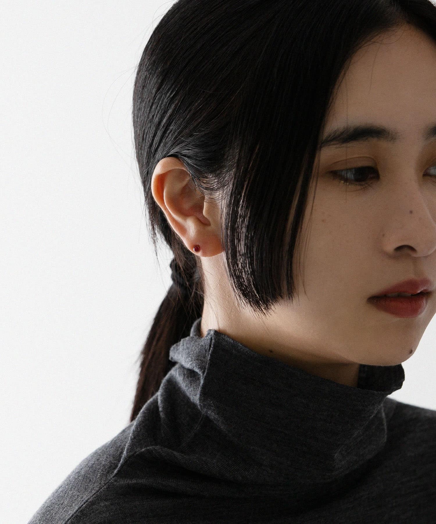 ff by decor urban research　ストーンピアス ルビー -