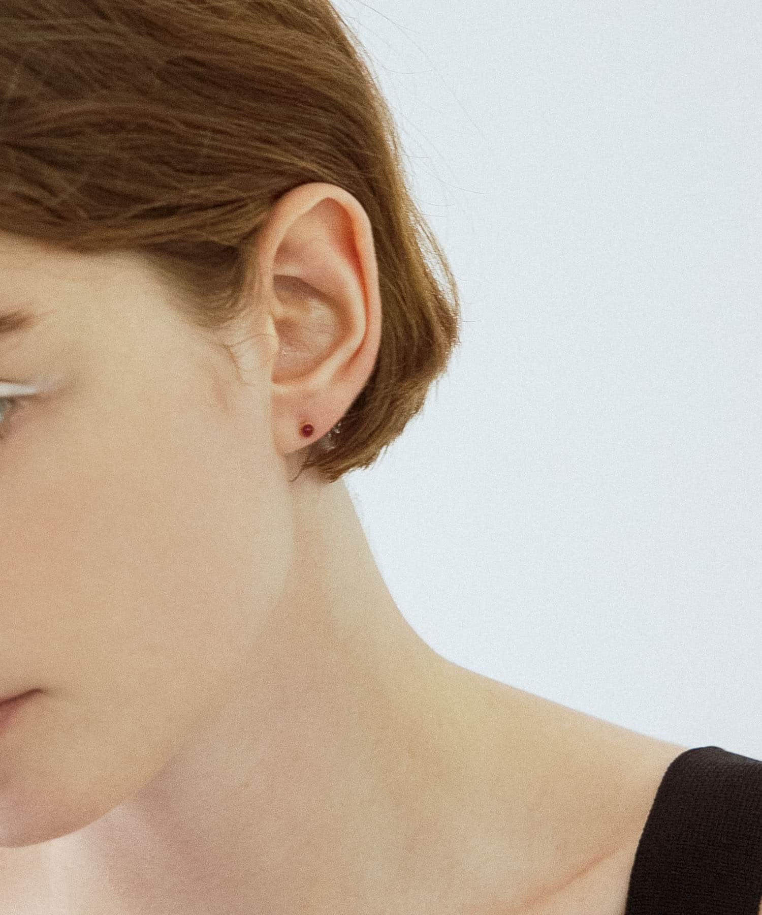 ff by decor urban research　ストーンピアス ルビー -