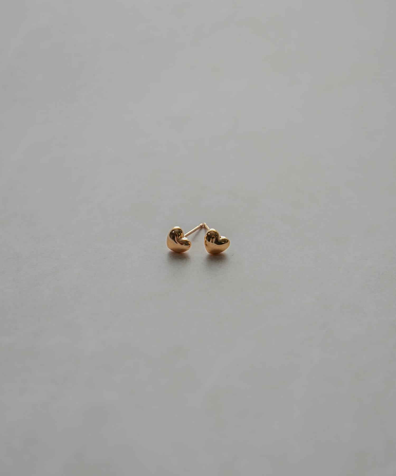 ff by decor urban research　ハートピアス GOLD -