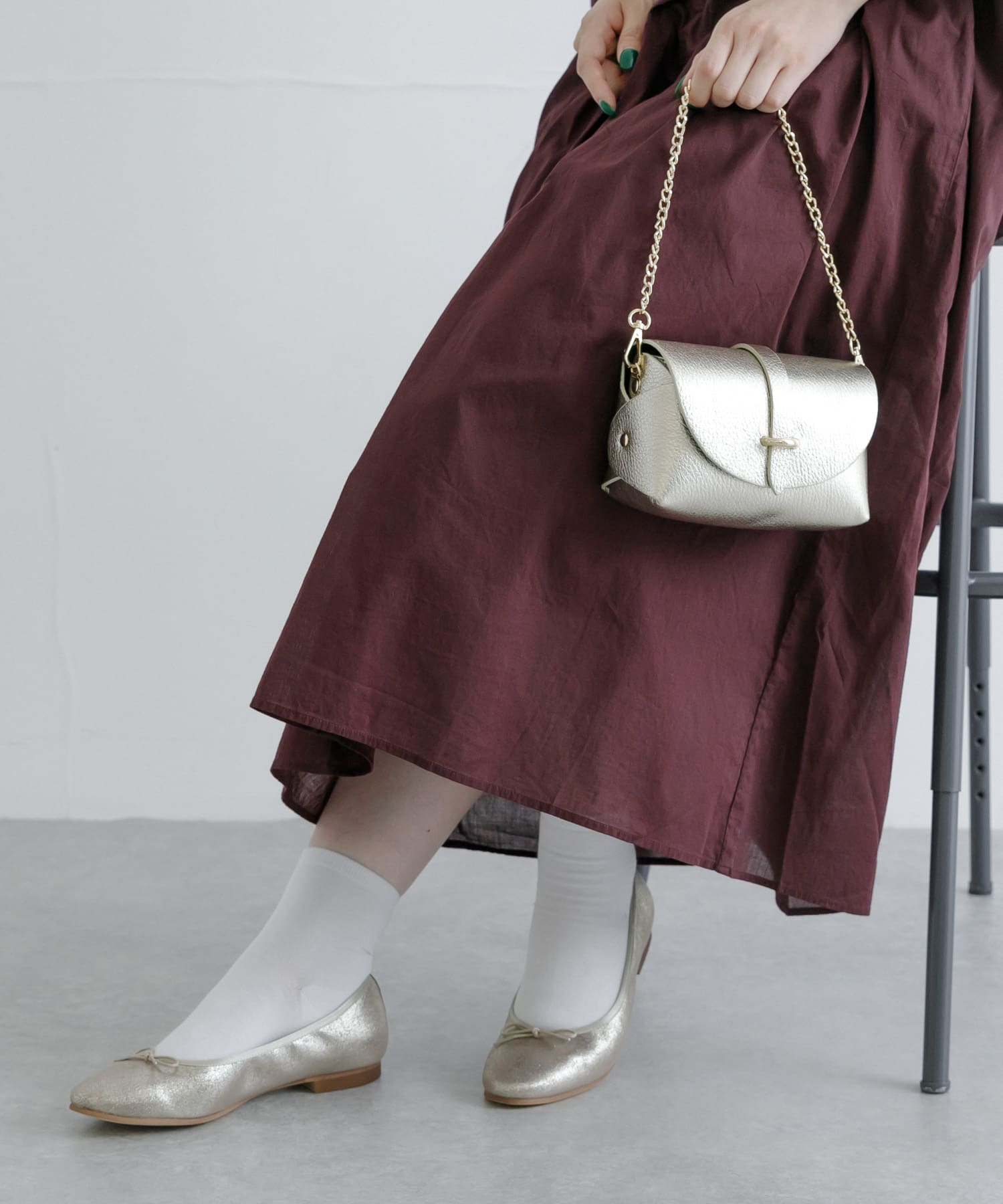『UR TECH』ベーシックソックス WHITE 22-24