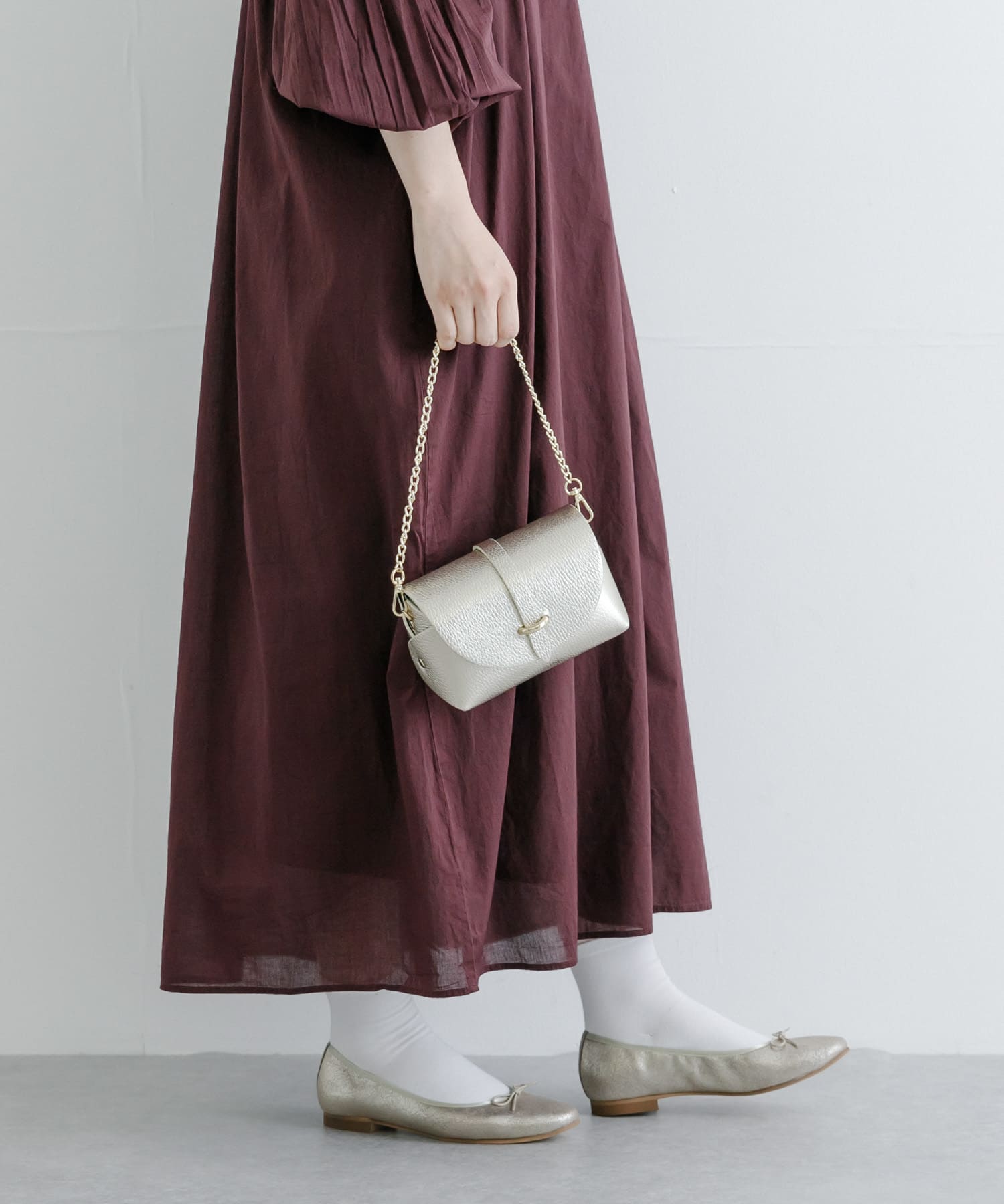 『UR TECH』ベーシックソックス WHITE 22-24