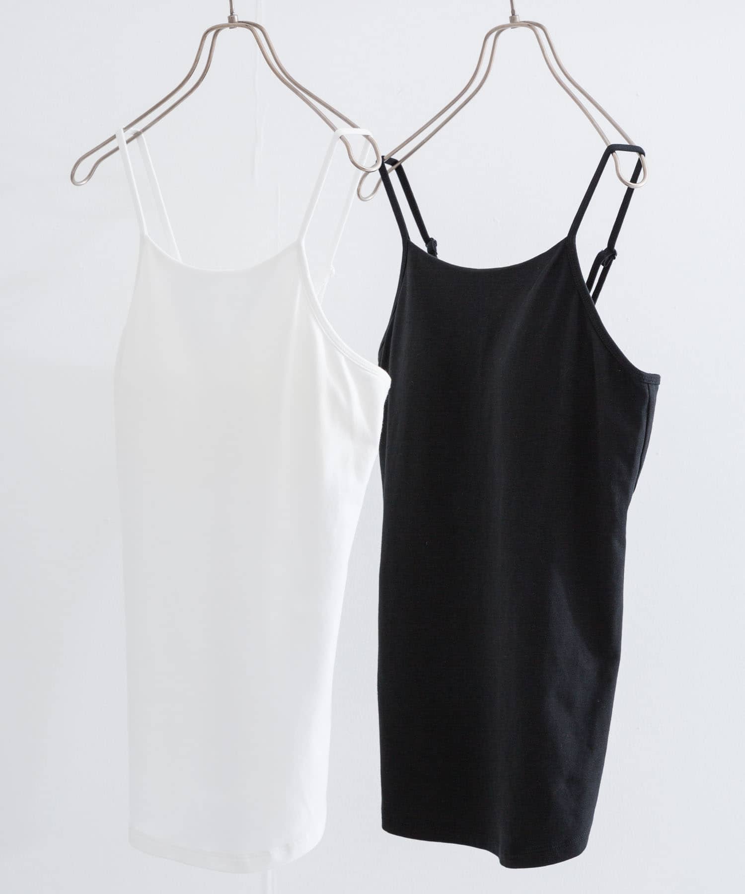 『UR TECH』カップ付きキャミソール WHITE S