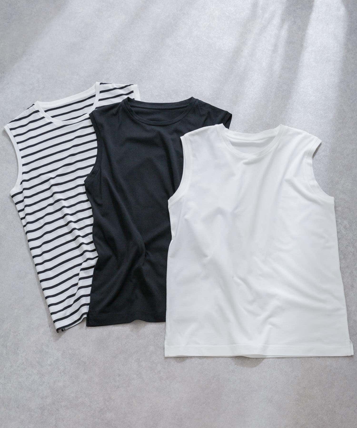 『UR TECH』ノースリーブカットソー WHT/BLK FREE