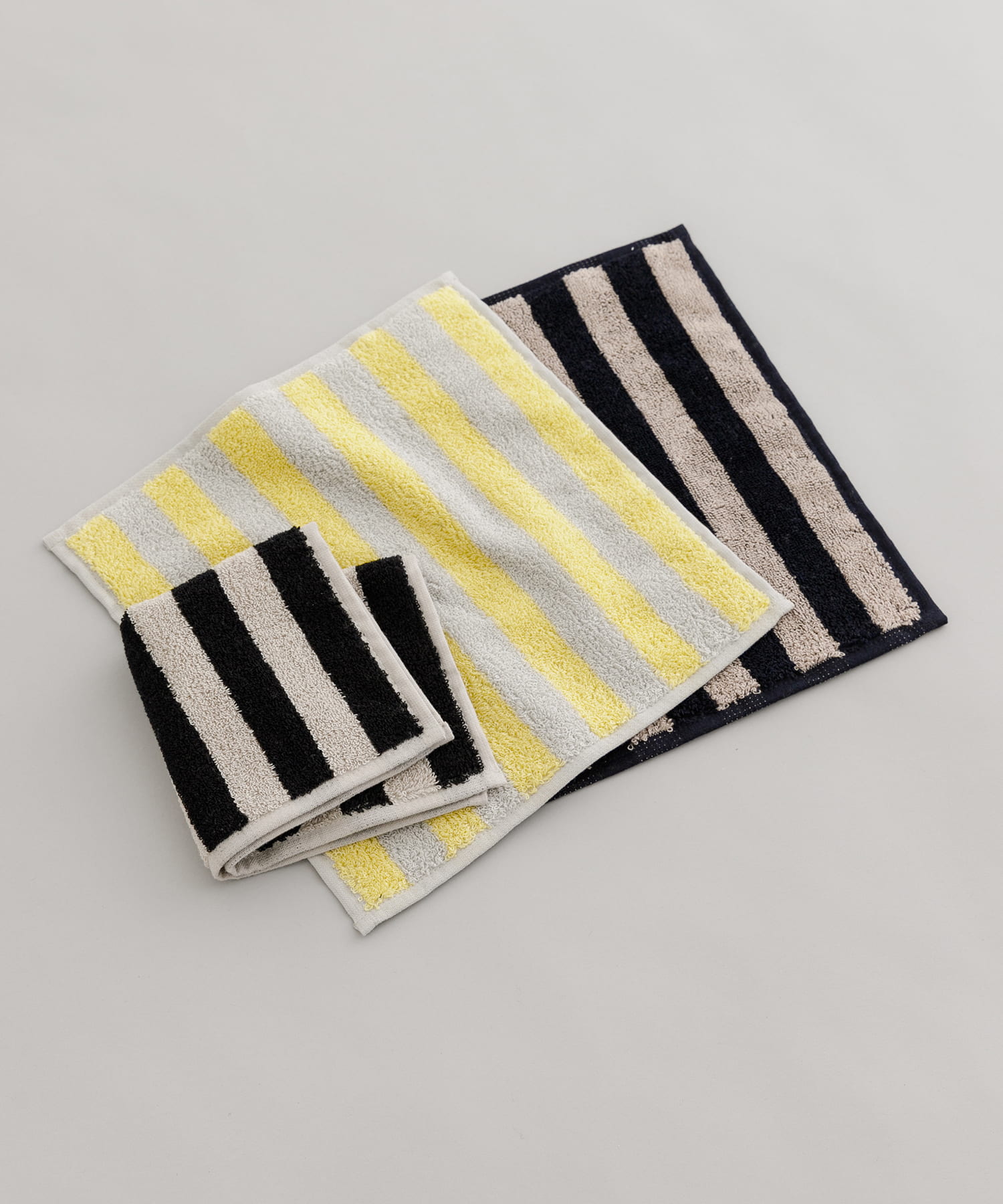 『UR TECH』ストライプハンドタオル GRG×BLK 25×25