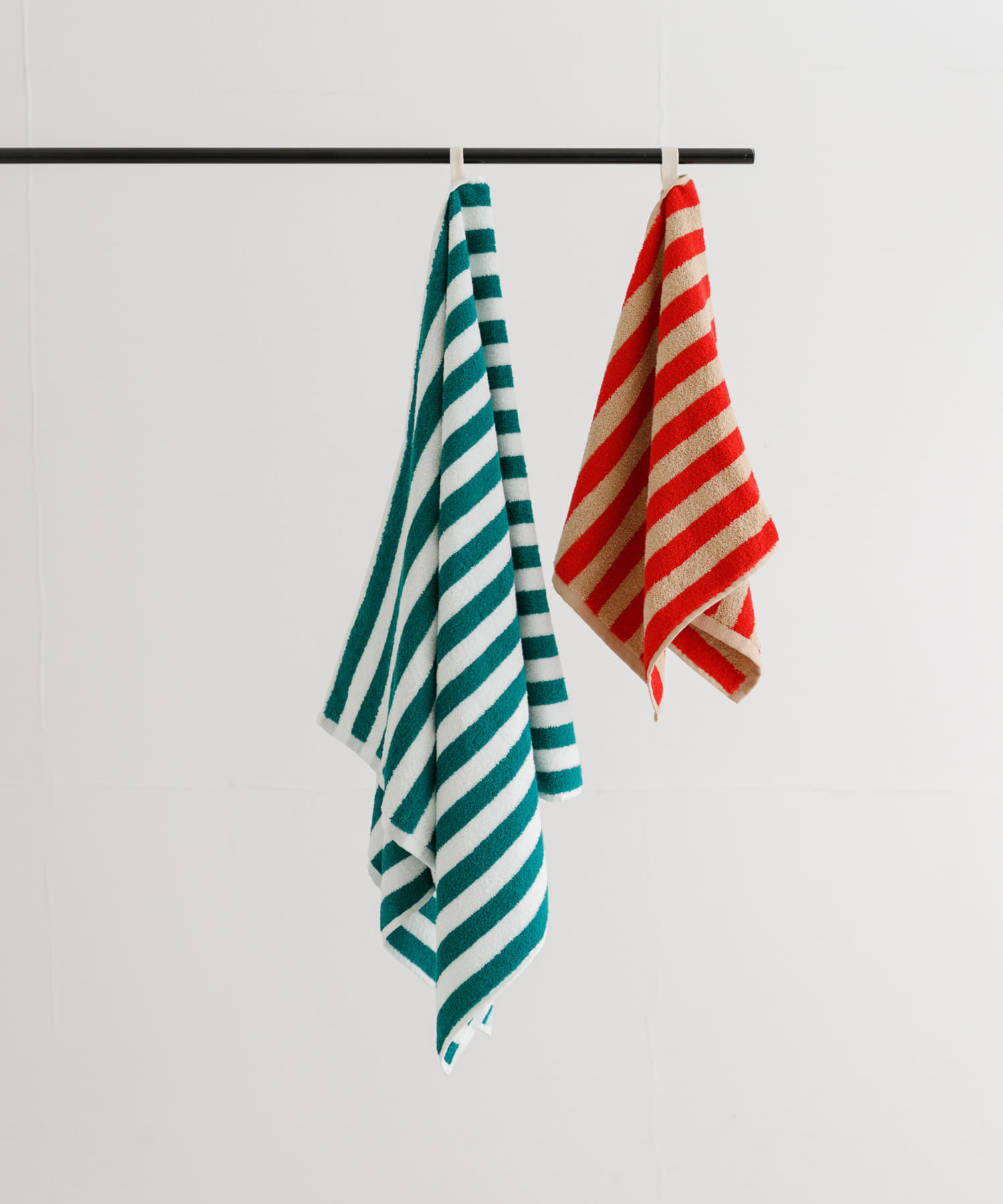 『UR TECH』ストライプフェイスタオル OFF×GRN -