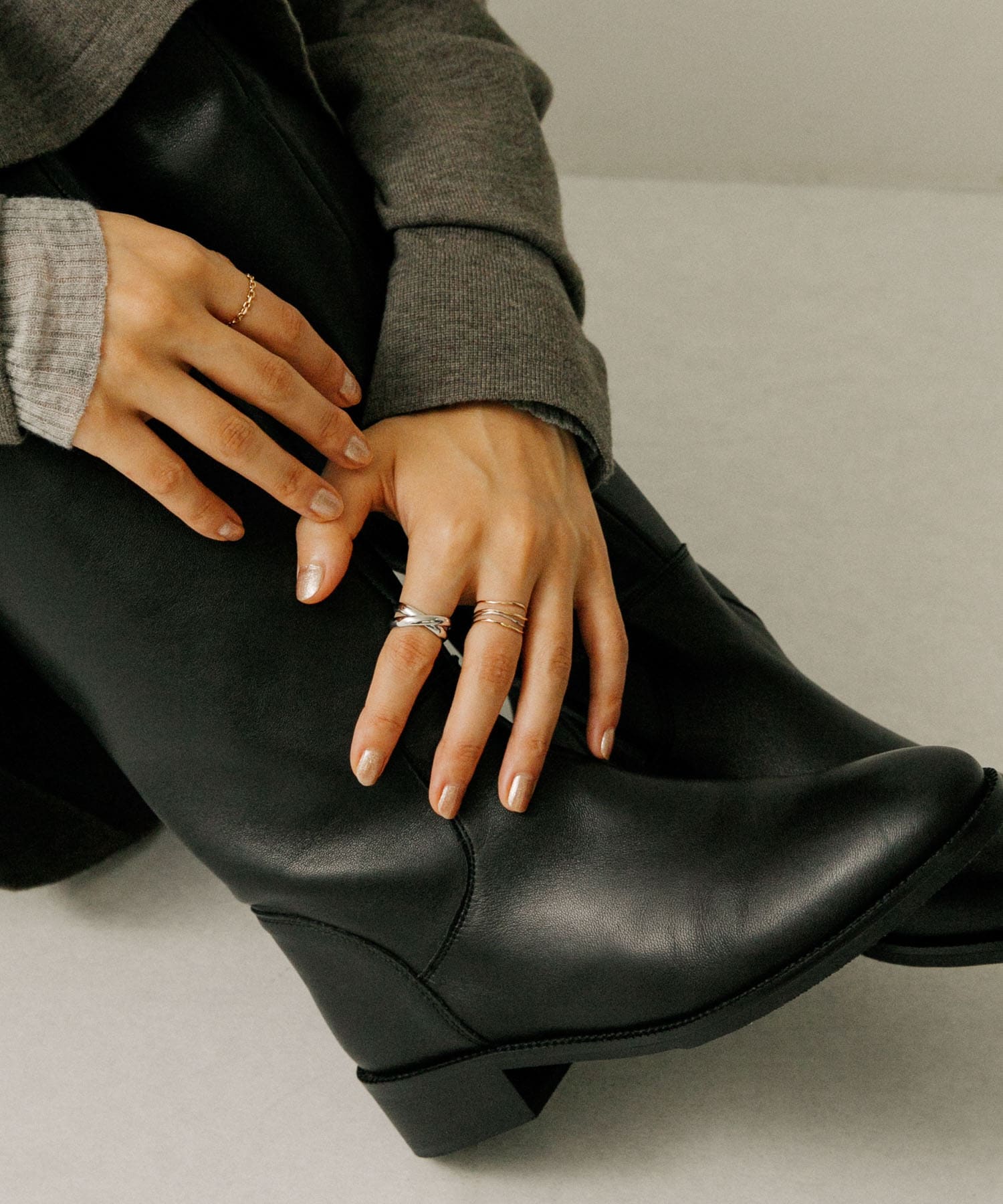 ff by decor urban research　ヒネリカーブリング GOLD 1